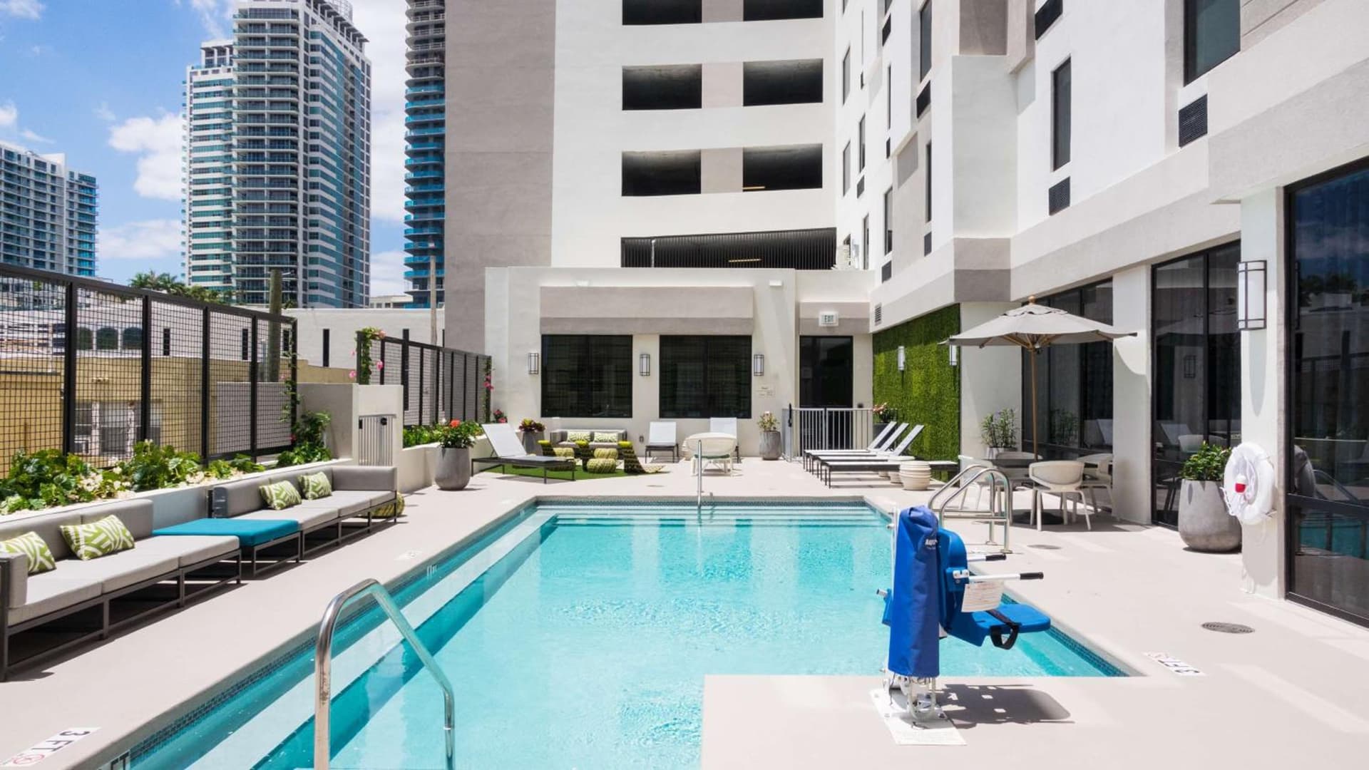 Hampton Inn & Suites Miami Wynwood Design District, FL gallery photo in Miami, FL — image 6