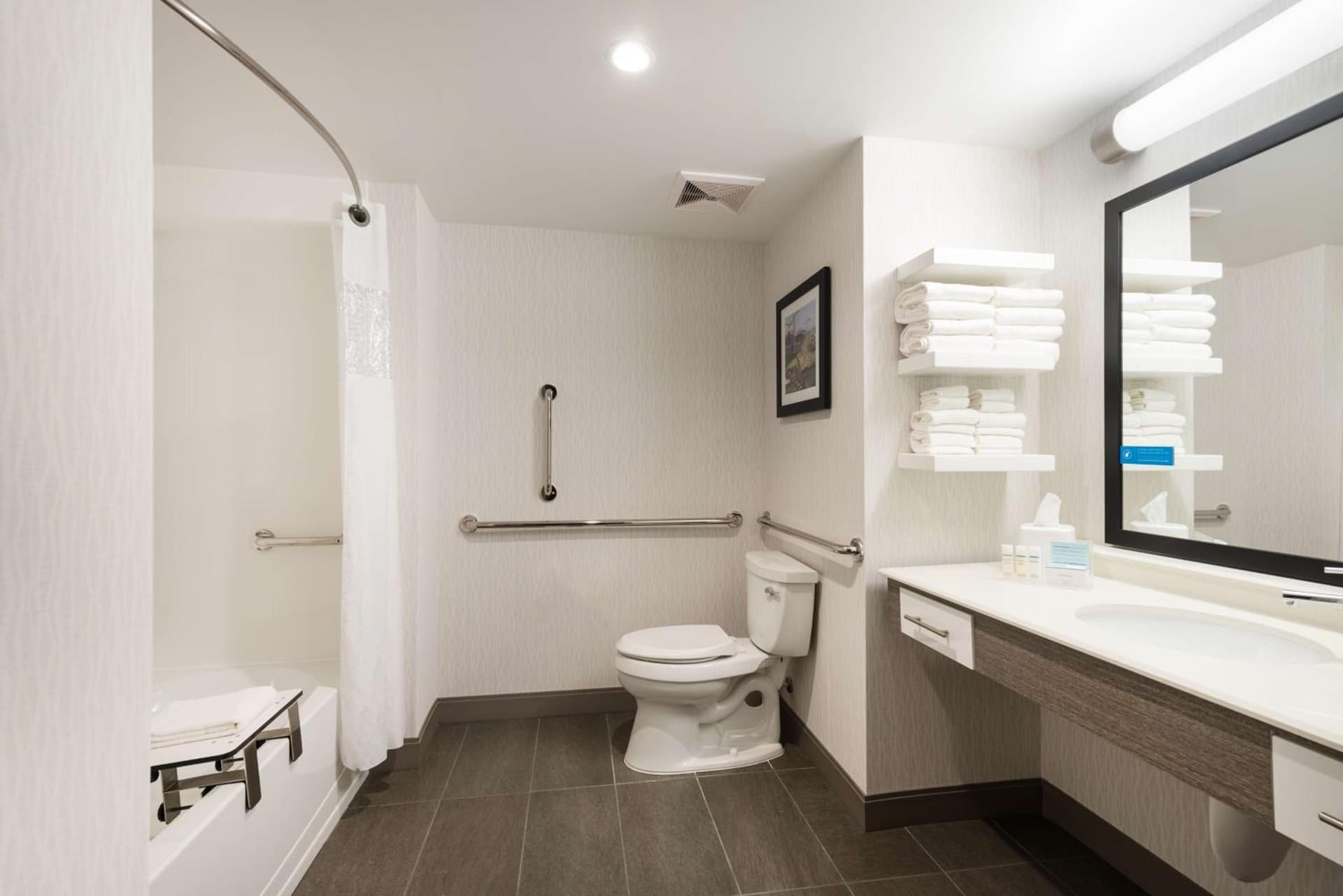 Hampton Inn & Suites Miami Wynwood Design District, FL gallery photo in Miami, FL — image 4