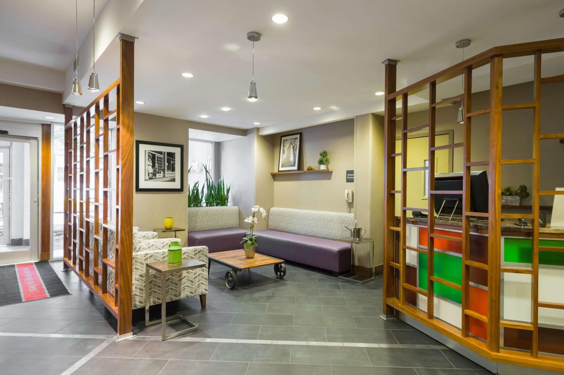 Hampton Inn Manhattan Chelsea property views in New York, NY — gallery photo 3