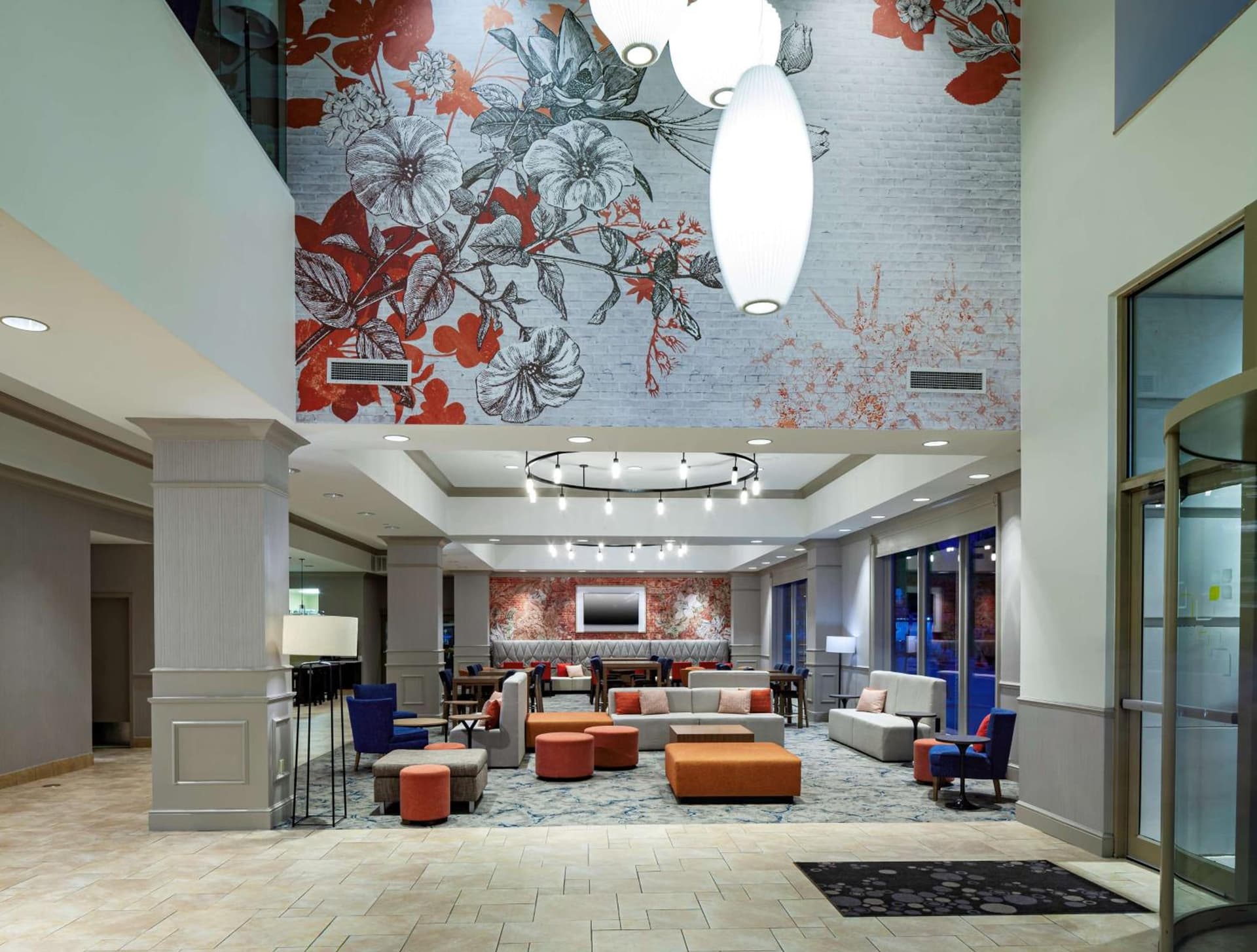 Hilton Garden Inn Omaha Downtown-Old Market Area interior in Omaha, NE — gallery photo 2