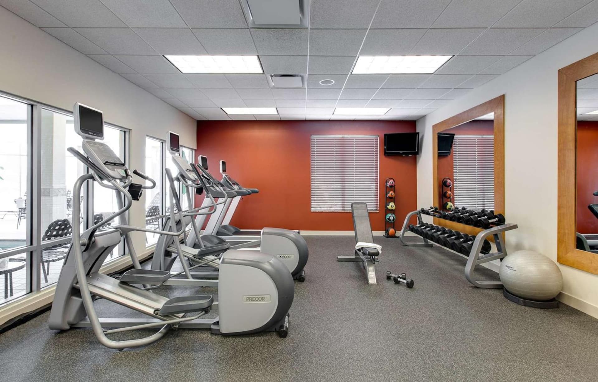 Hilton Garden Inn Naperville/Warrenville gallery photo in Warrenville, IL — image 26
