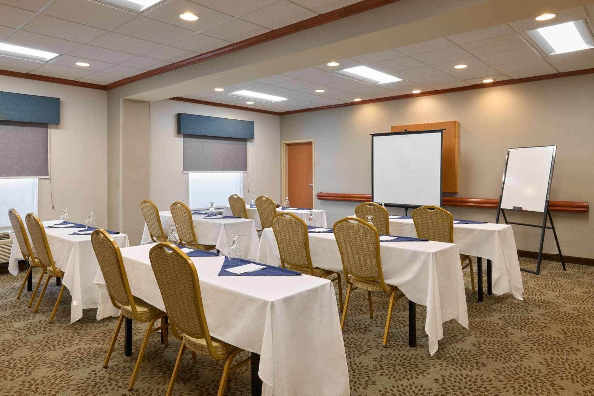 Hampton Inn & Suites Providence / Smithfield gallery photo in Smithfield, RI — image 34