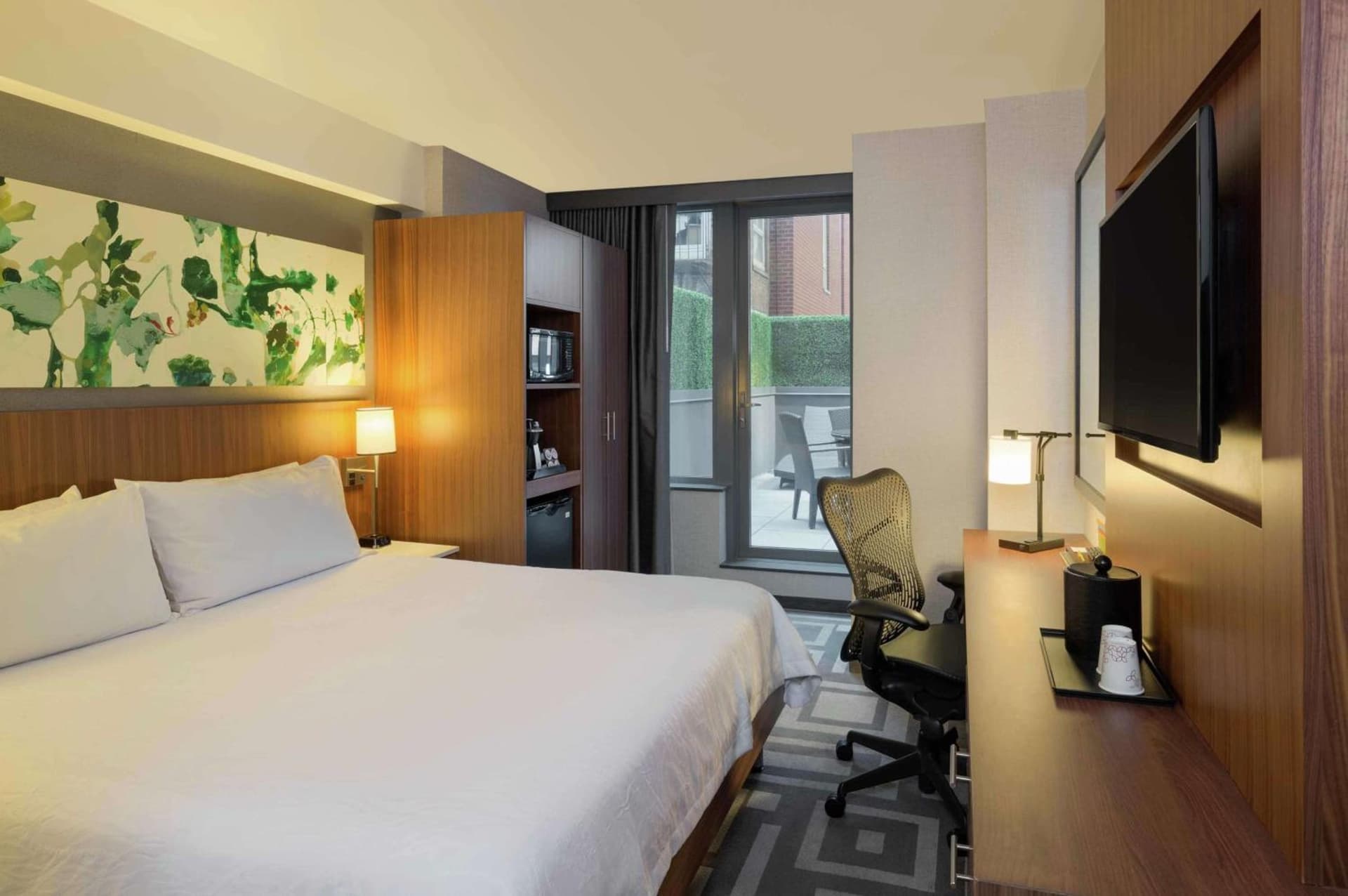 Hilton Garden Inn New York Central Park South-Midtown West gallery photo in New York, NY — image 23