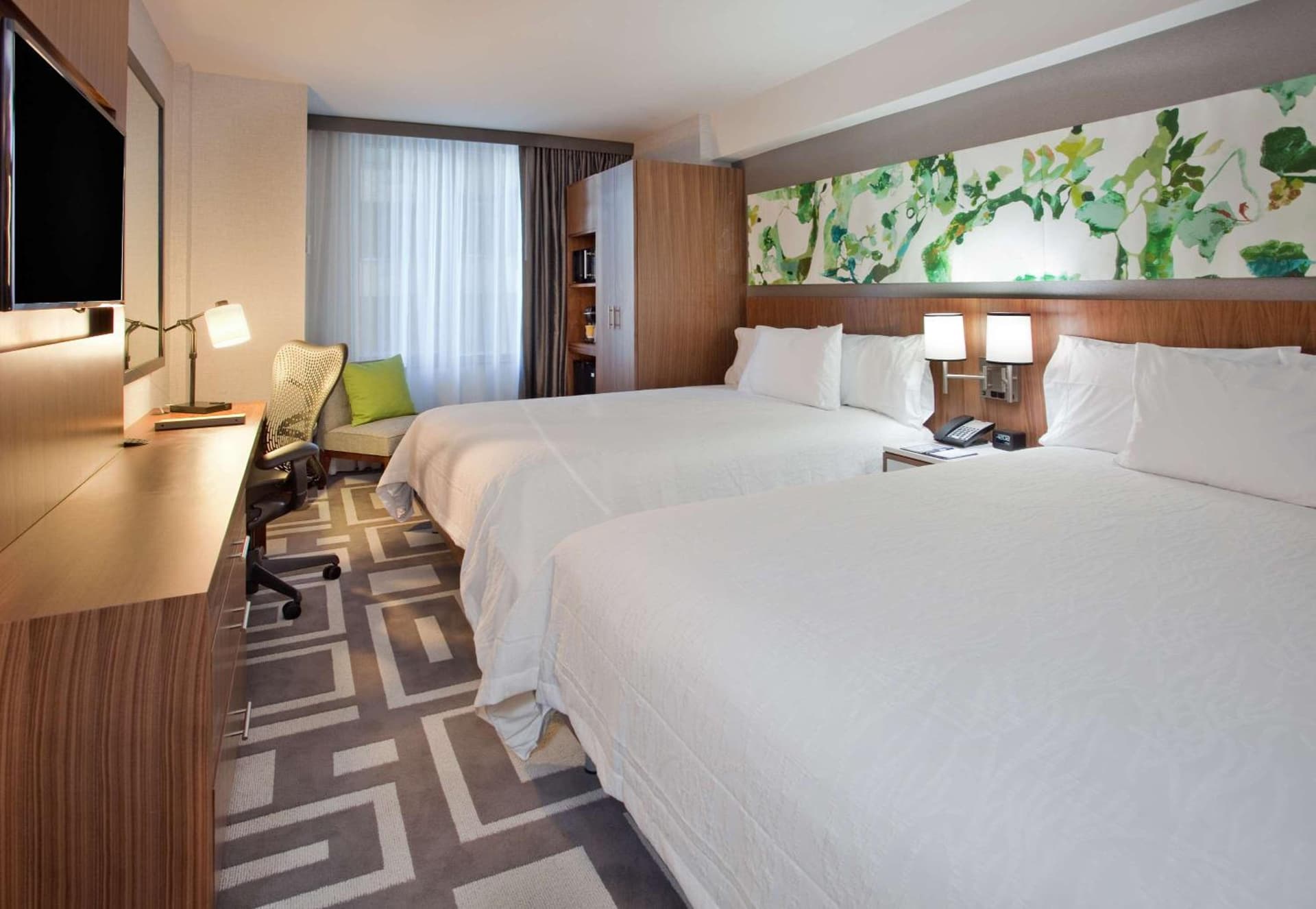 Hilton Garden Inn New York Central Park South-Midtown West gallery photo in New York, NY — image 12