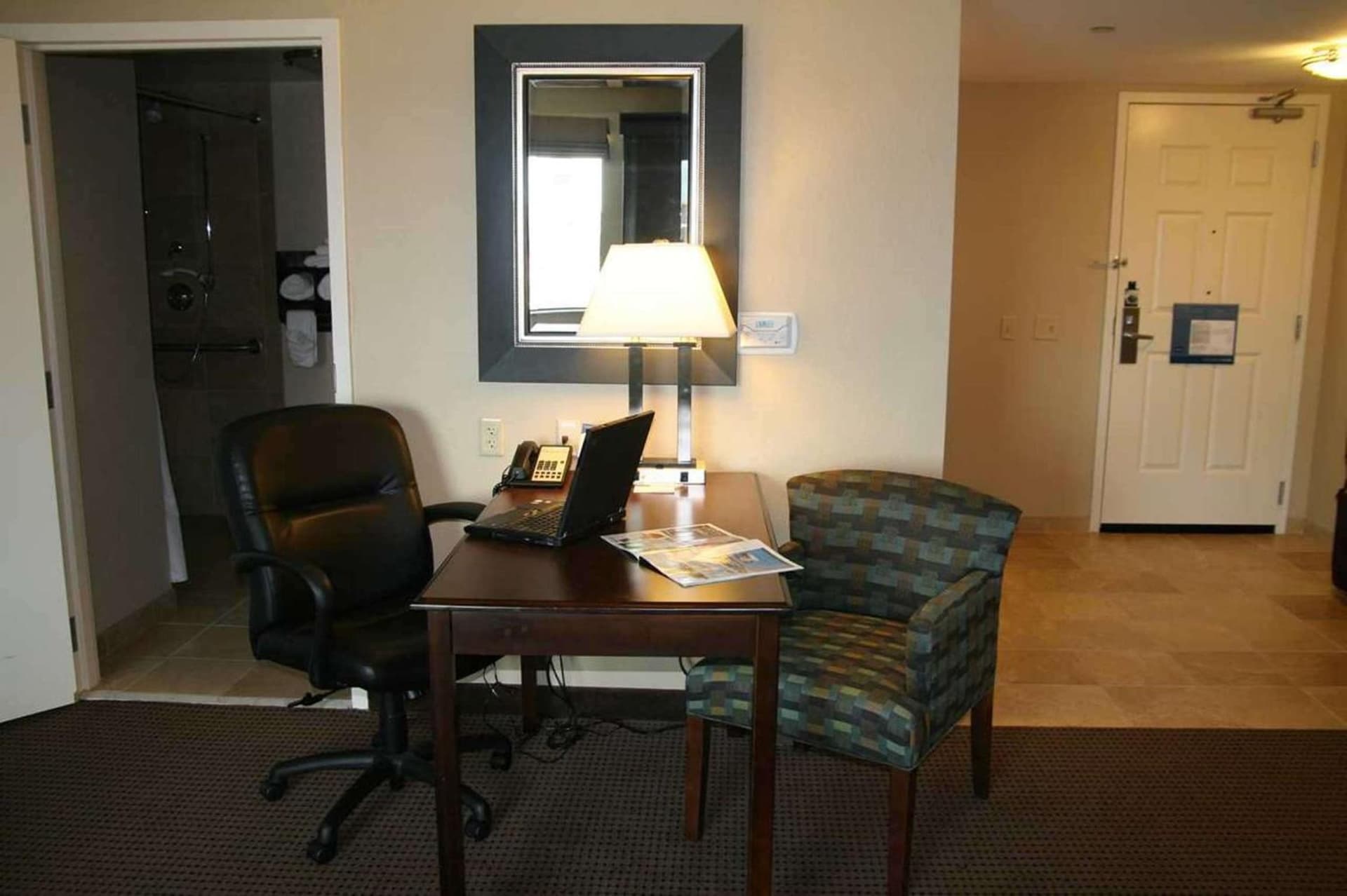 Hampton Inn & Suites Omaha-Downtown gallery photo in Omaha, NE — image 32
