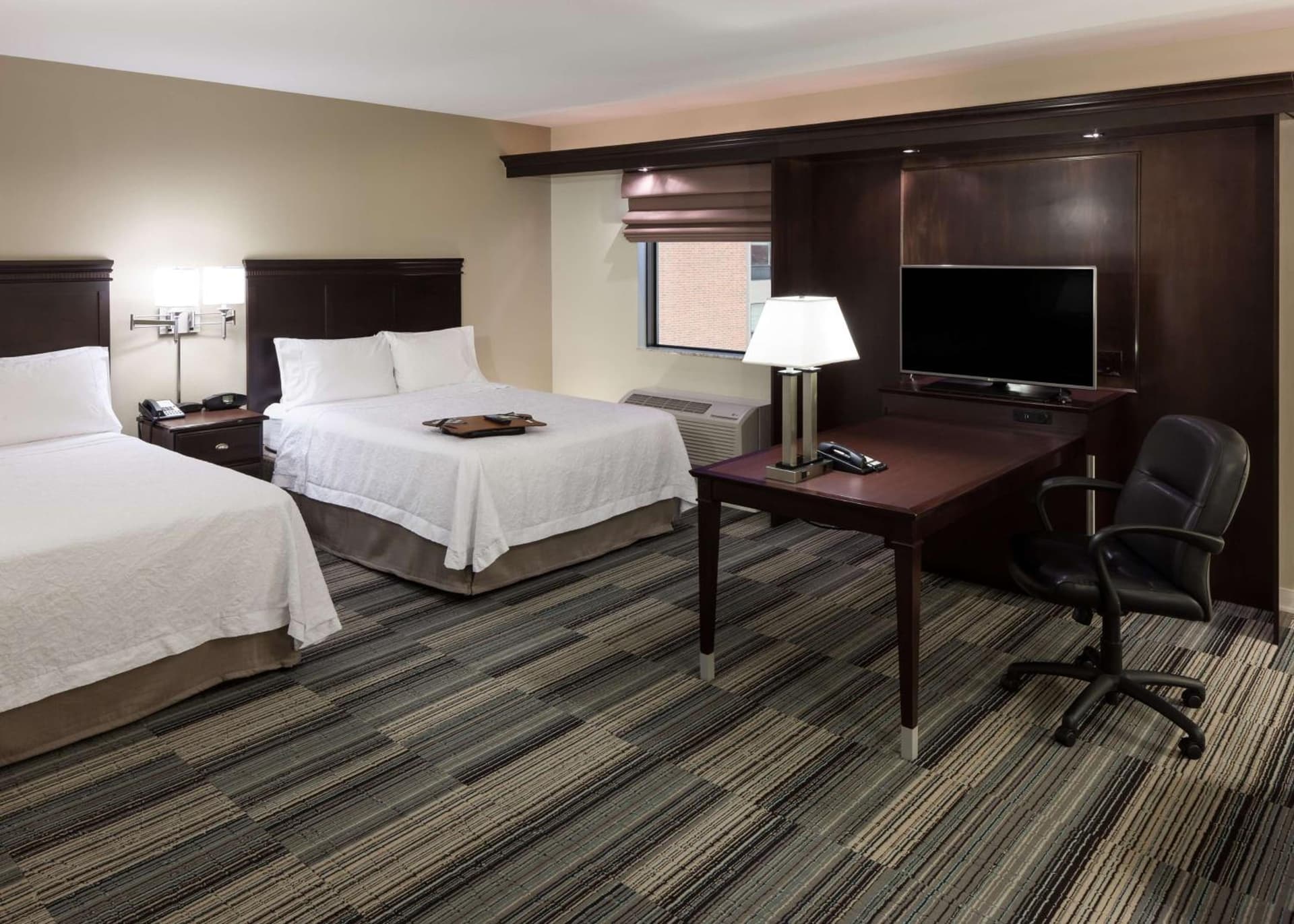 Hampton Inn & Suites Omaha-Downtown gallery photo in Omaha, NE — image 12