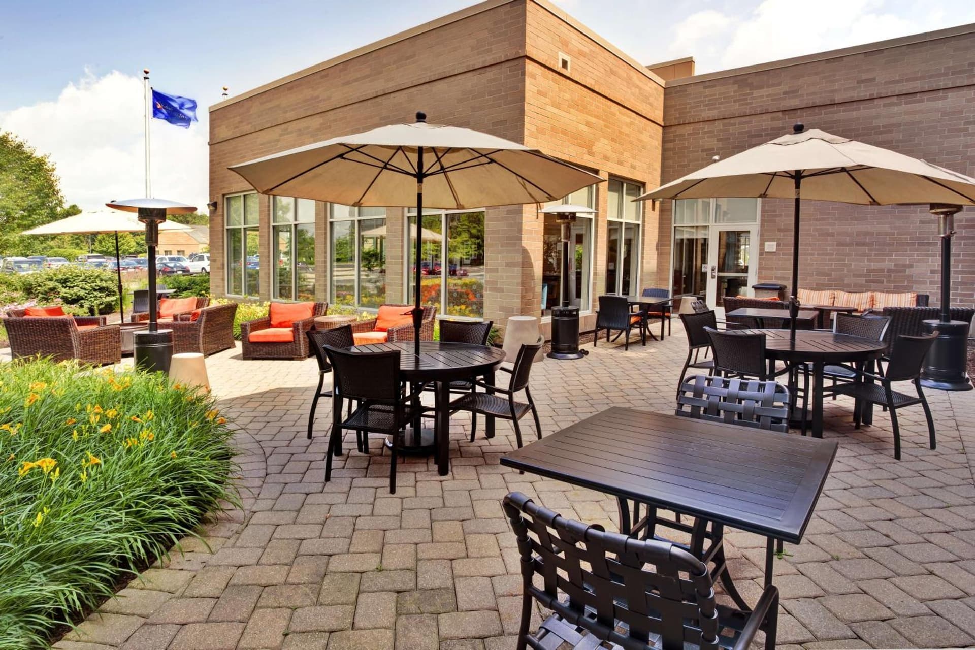 Hilton Garden Inn Lake Forest Mettawa gallery photo in Lake Forest, IL — image 17