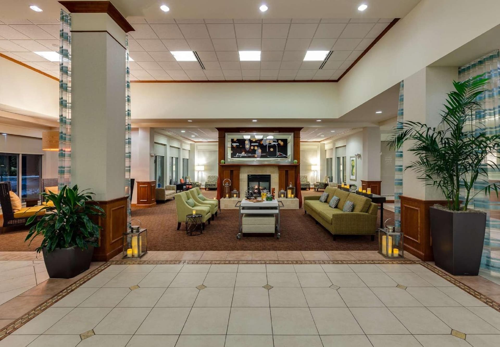 Hilton Garden Inn Lake Forest Mettawa gallery photo in Lake Forest, IL — image 9