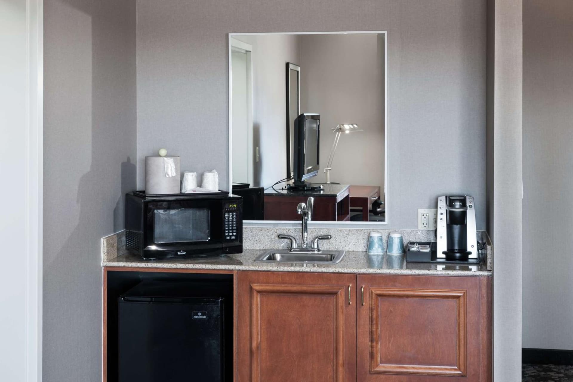 Hilton Garden Inn Lake Forest Mettawa gallery photo in Lake Forest, IL — image 32