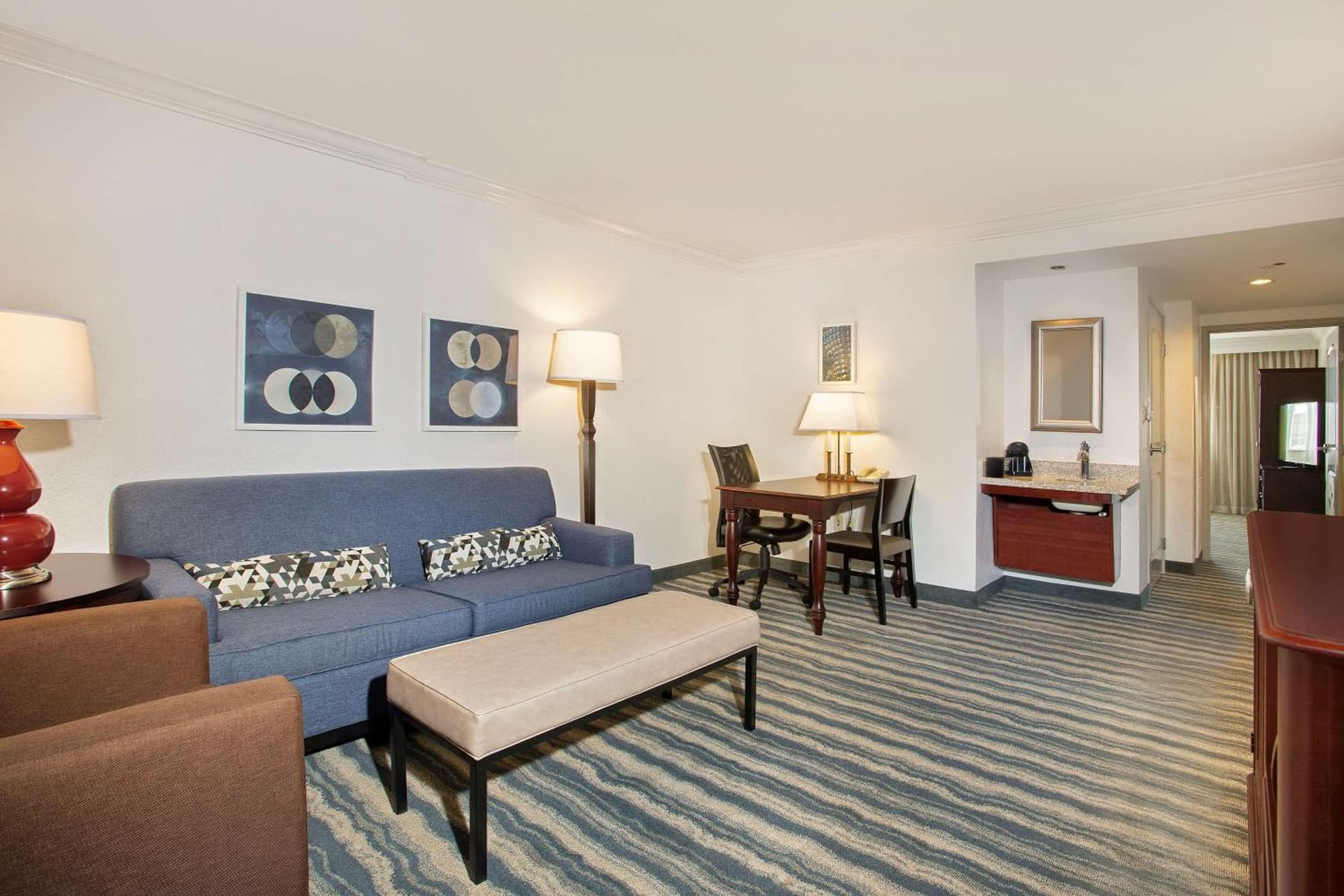 Embassy Suites by Hilton Tampa Brandon gallery photo in Tampa, FL — image 28