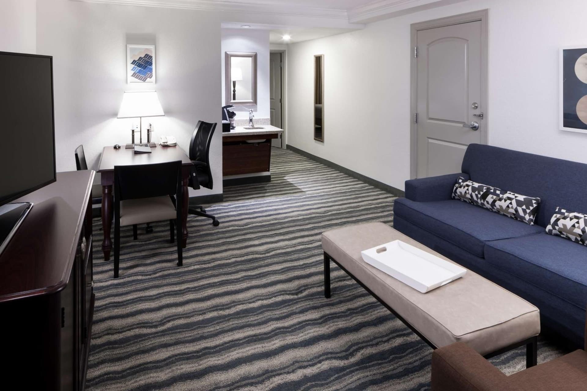 Embassy Suites by Hilton Tampa Brandon gallery photo in Tampa, FL — image 18