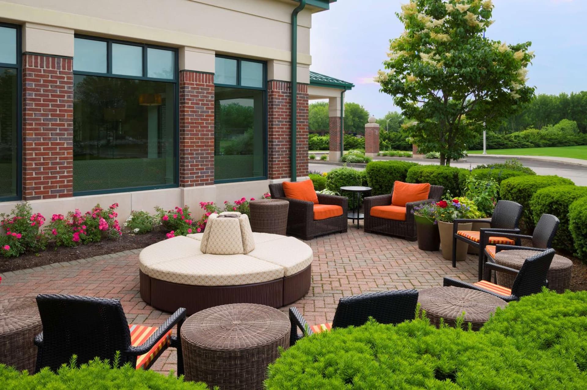 Hilton Garden Inn Hartford South/Glastonbury interior in Glastonbury, CT — gallery photo 2