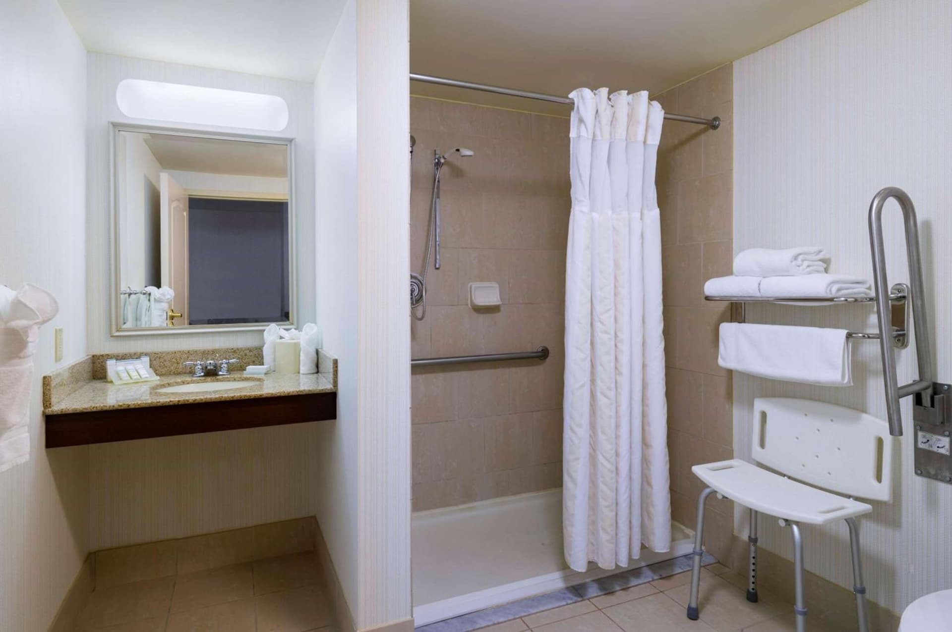 Hilton Garden Inn Hartford South/Glastonbury gallery photo in Glastonbury, CT — image 23