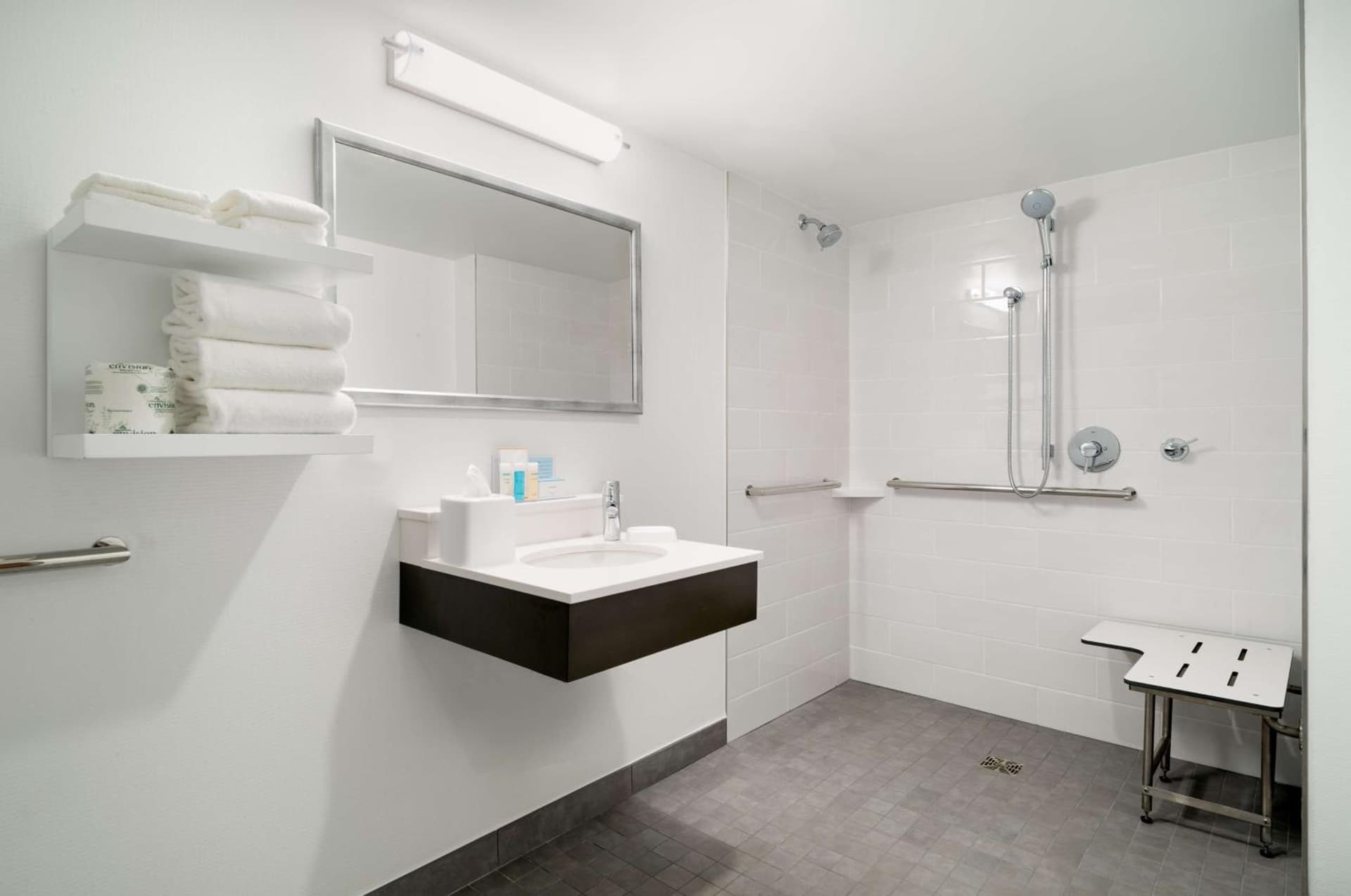 Hampton Inn Philadelphia Center City-Convention Center gallery photo in Philadelphia, PA — image 12