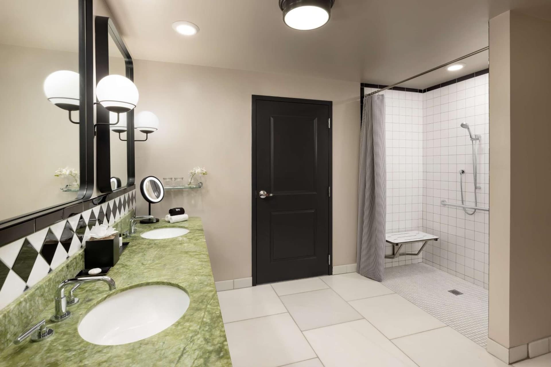 The Candler Hotel Atlanta, Curio Collection by Hilton gallery photo in Atlanta, GA — image 10