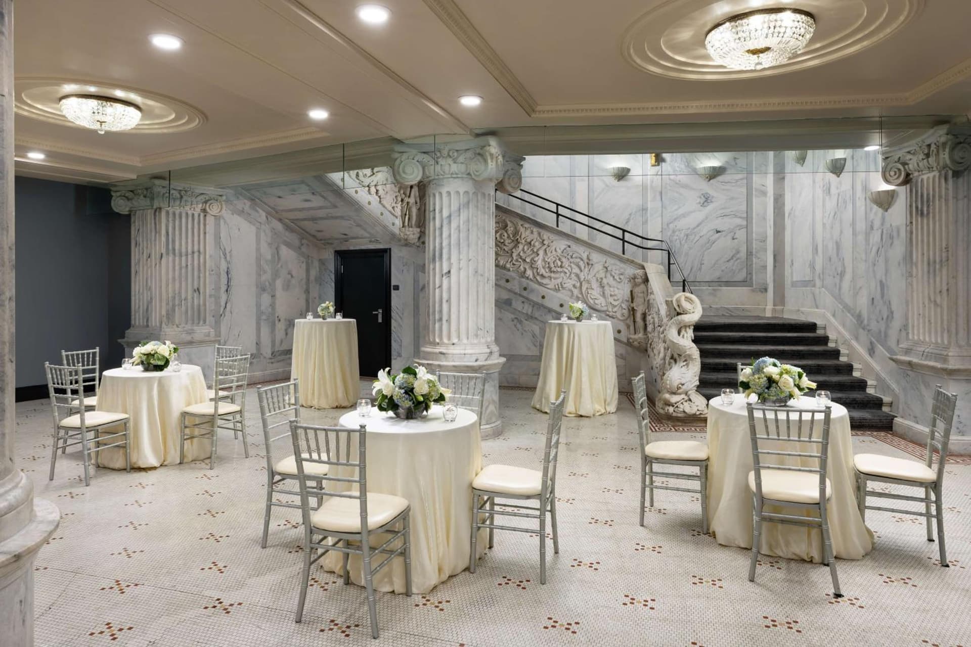 The Candler Hotel Atlanta, Curio Collection by Hilton gallery photo in Atlanta, GA — image 8