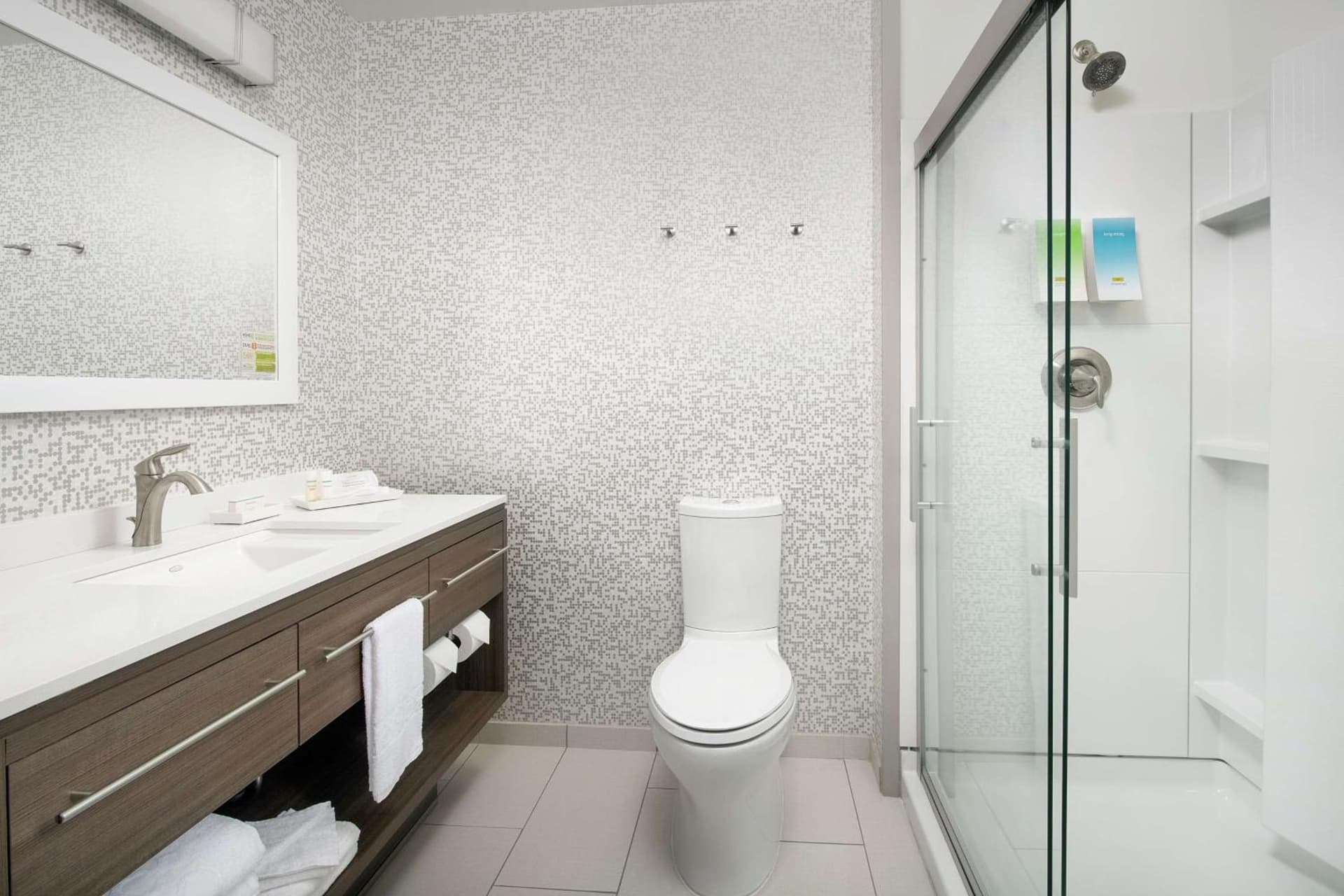 Home2 Suites By Hilton Longmont gallery photo in Longmont, CO — image 5