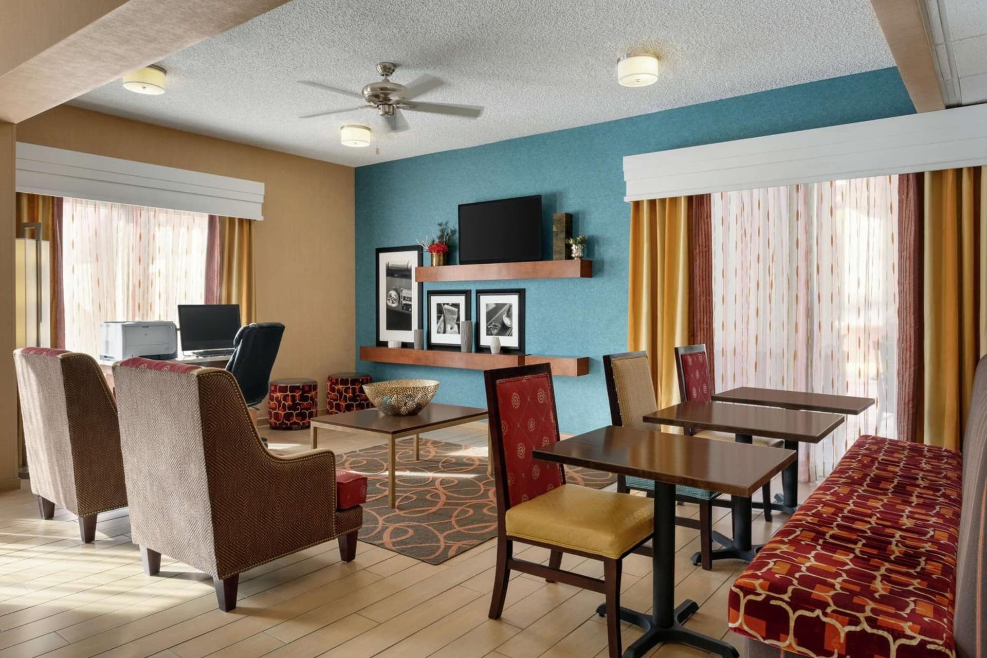 Hampton Inn Phoenix-Chandler gallery photo in Chandler, AZ — image 16