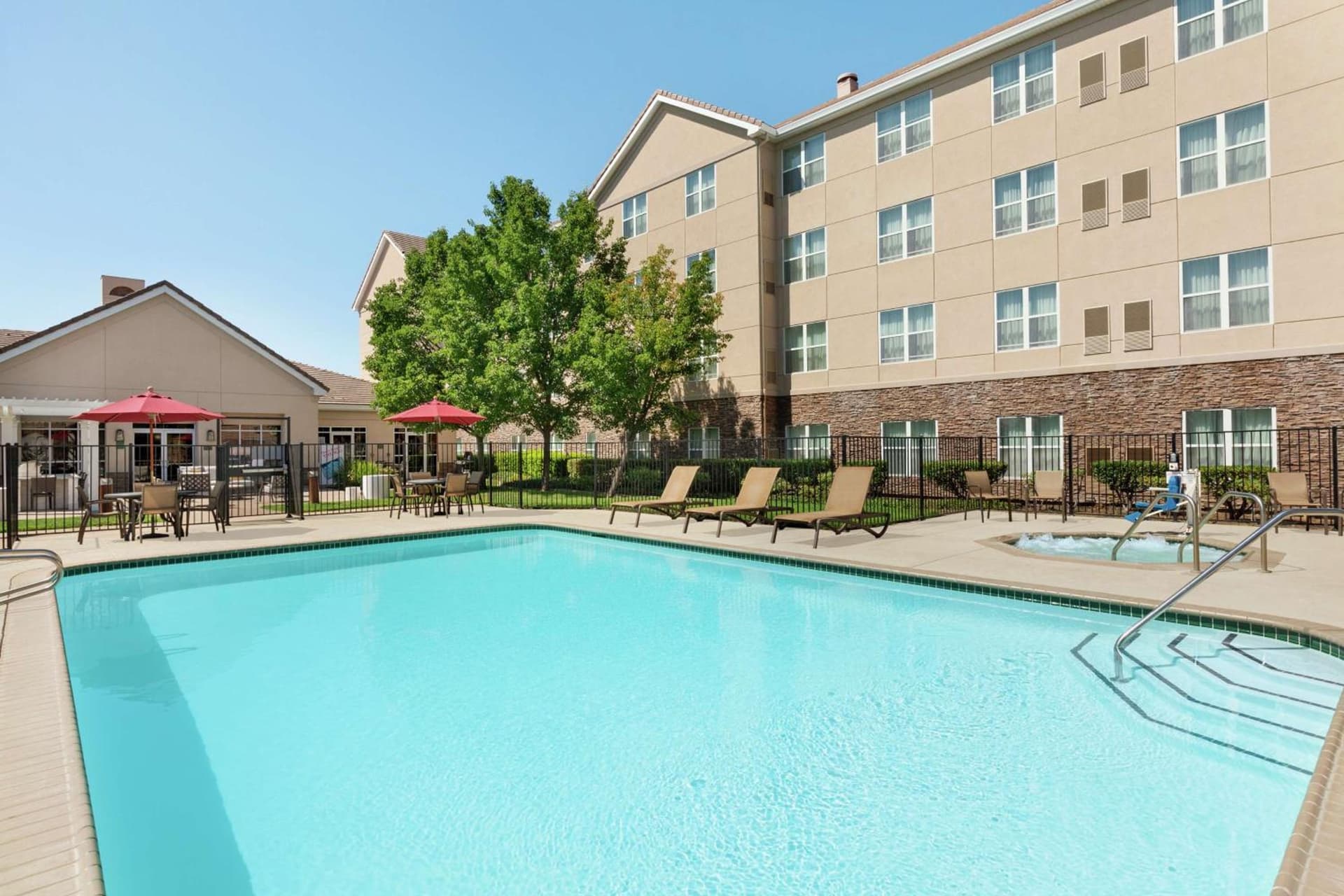 Homewood Suites by Hilton Sacramento/Roseville gallery photo in Roseville, CA — image 51