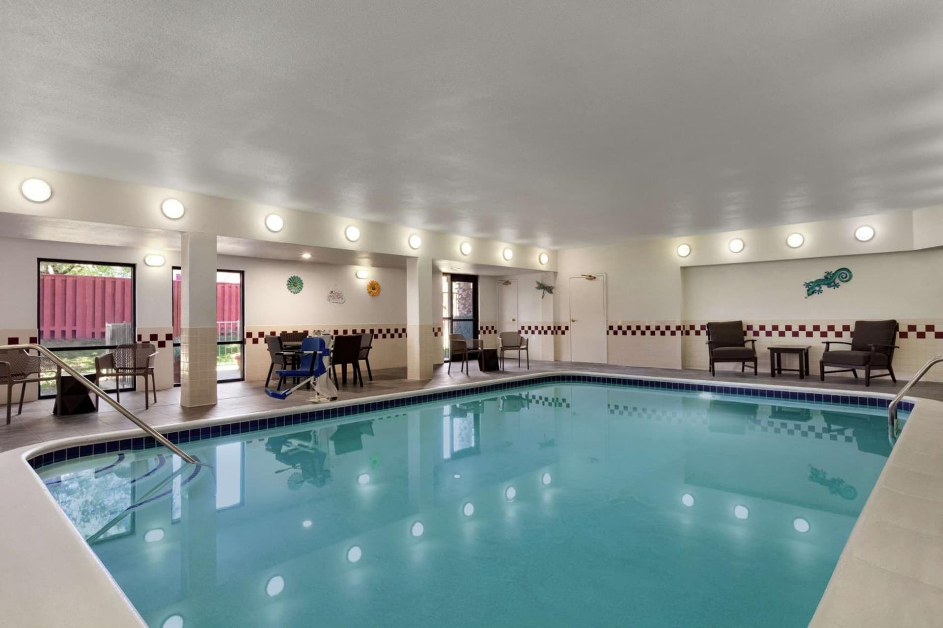 Hampton Inn Tracy gallery photo in Tracy, CA — image 10
