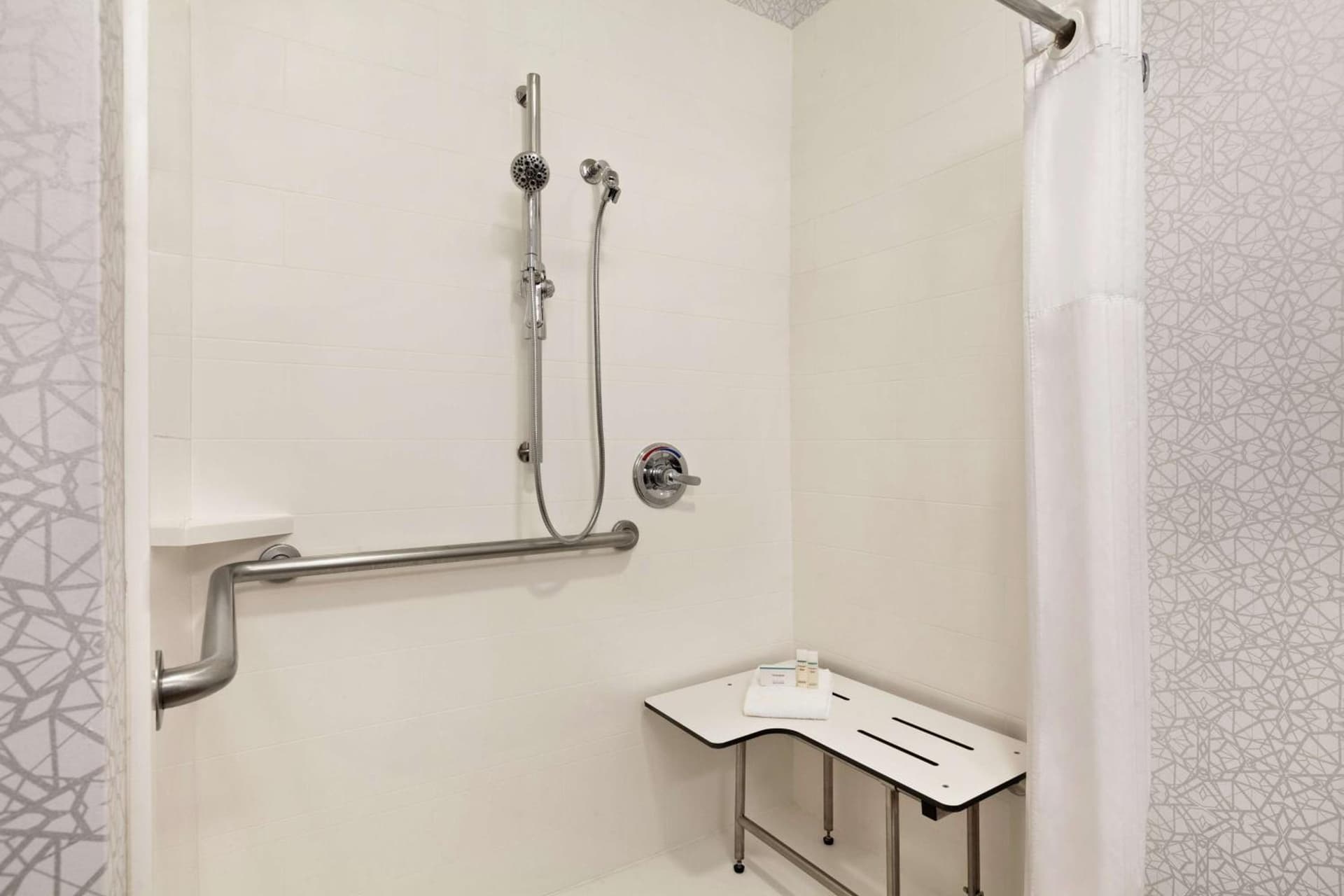 Hampton Inn Tracy gallery photo in Tracy, CA — image 14