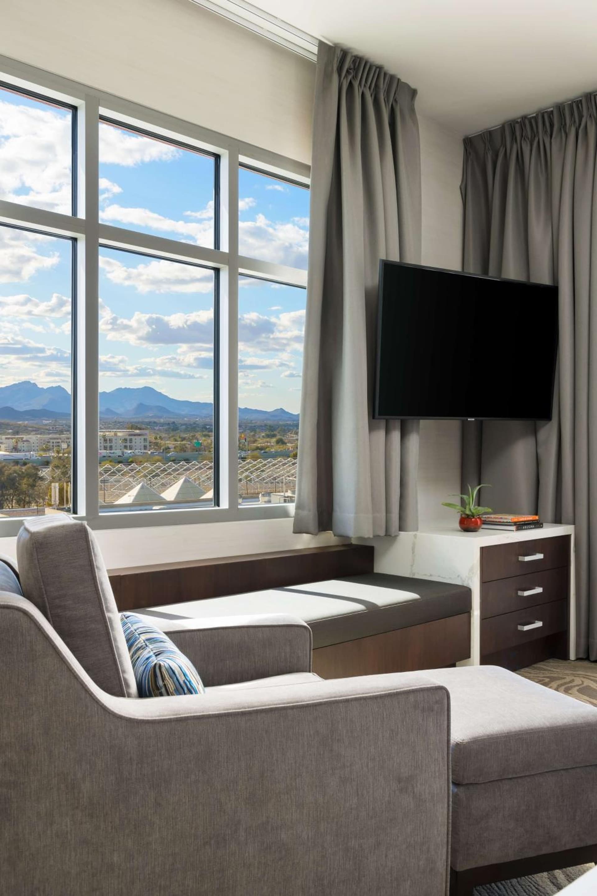 Doubletree By Hilton Tucson Downtown Convention Center gallery photo in Tucson, AZ — image 64