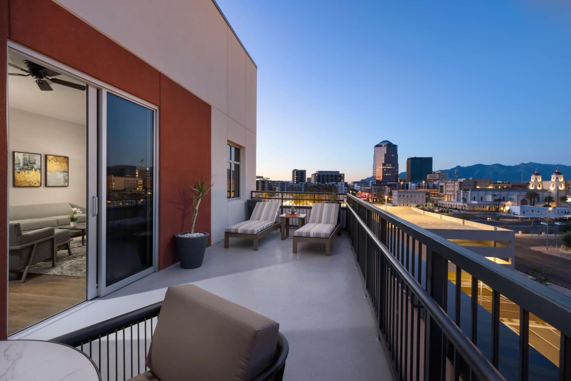 Doubletree By Hilton Tucson Downtown Convention Center gallery photo in Tucson, AZ — image 43