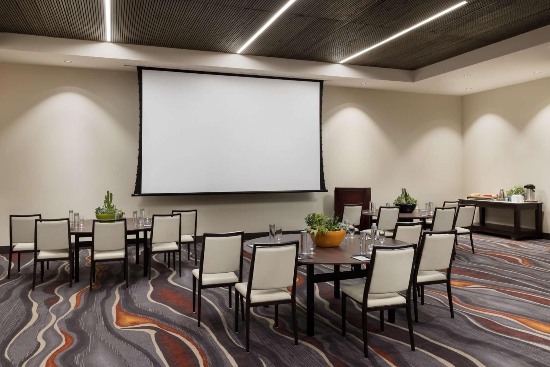 Doubletree By Hilton Tucson Downtown Convention Center gallery photo in Tucson, AZ — image 65