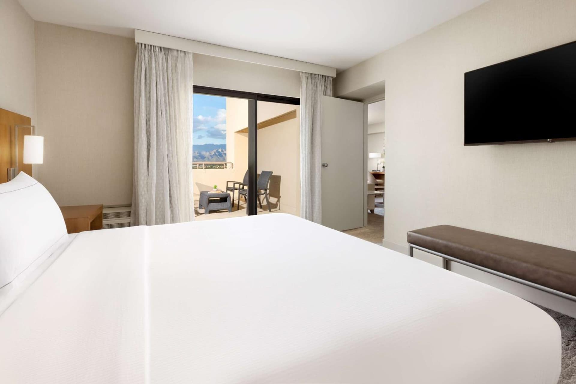 Hilton Tucson East gallery photo in Tucson, AZ — image 4