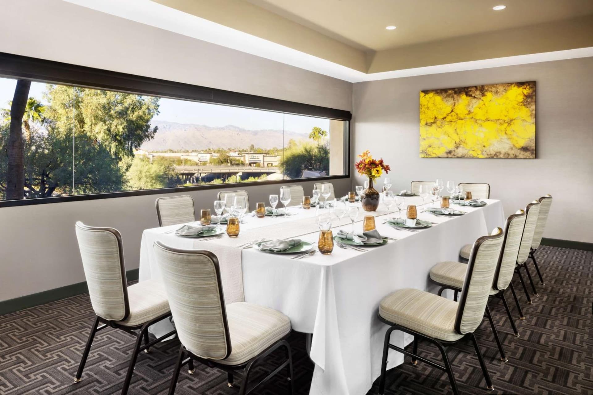 Hilton Tucson East gallery photo in Tucson, AZ — image 30