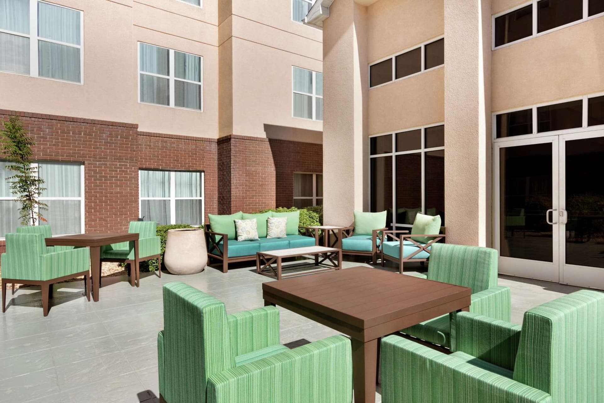 Homewood Suites by Hilton Dallas-Arlington interior in Arlington, TX — gallery photo 2