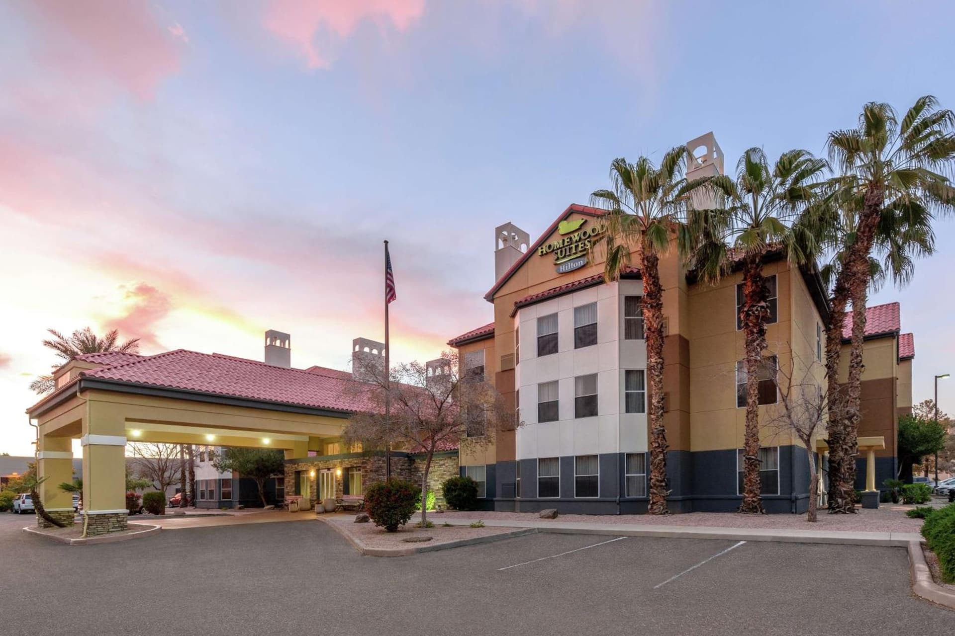 Homewood Suites by Hilton Phoenix-Chandler interior in Chandler, AZ — gallery photo 2