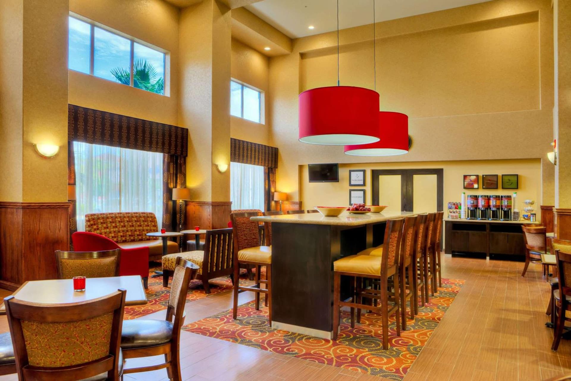 Hampton Inn & Suites Palmdale gallery photo in Palmdale, CA — image 16