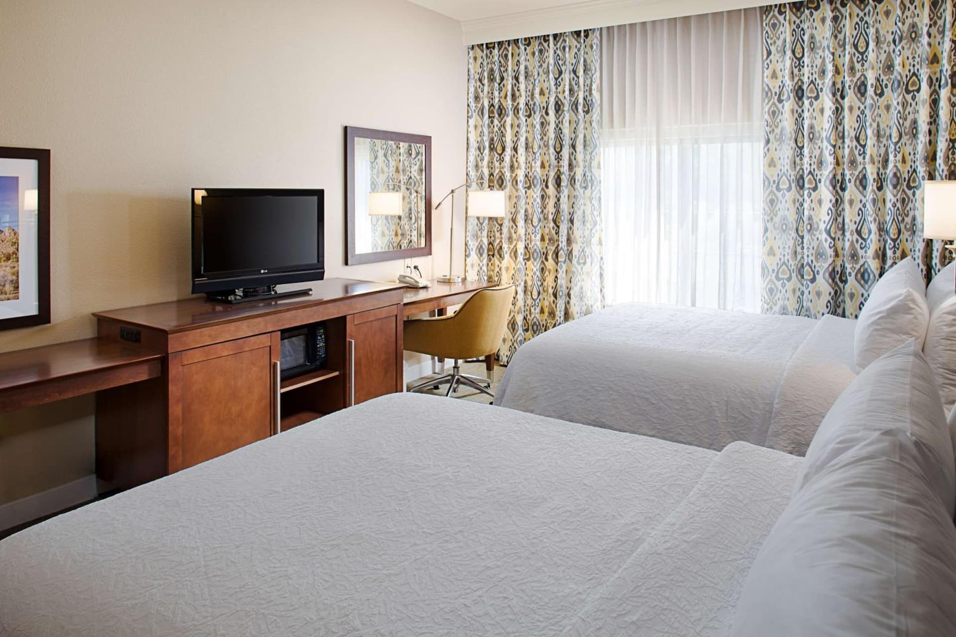 Hampton Inn & Suites Palmdale gallery photo in Palmdale, CA — image 22