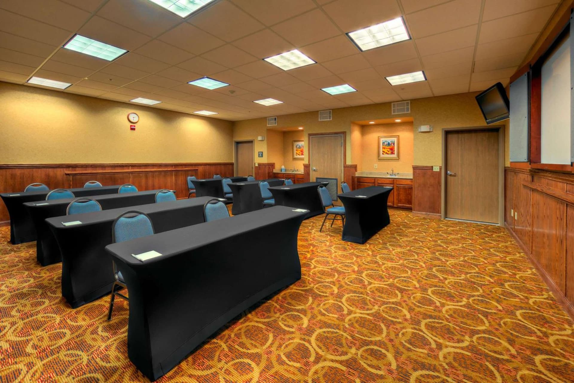 Hampton Inn & Suites Palmdale gallery photo in Palmdale, CA — image 6