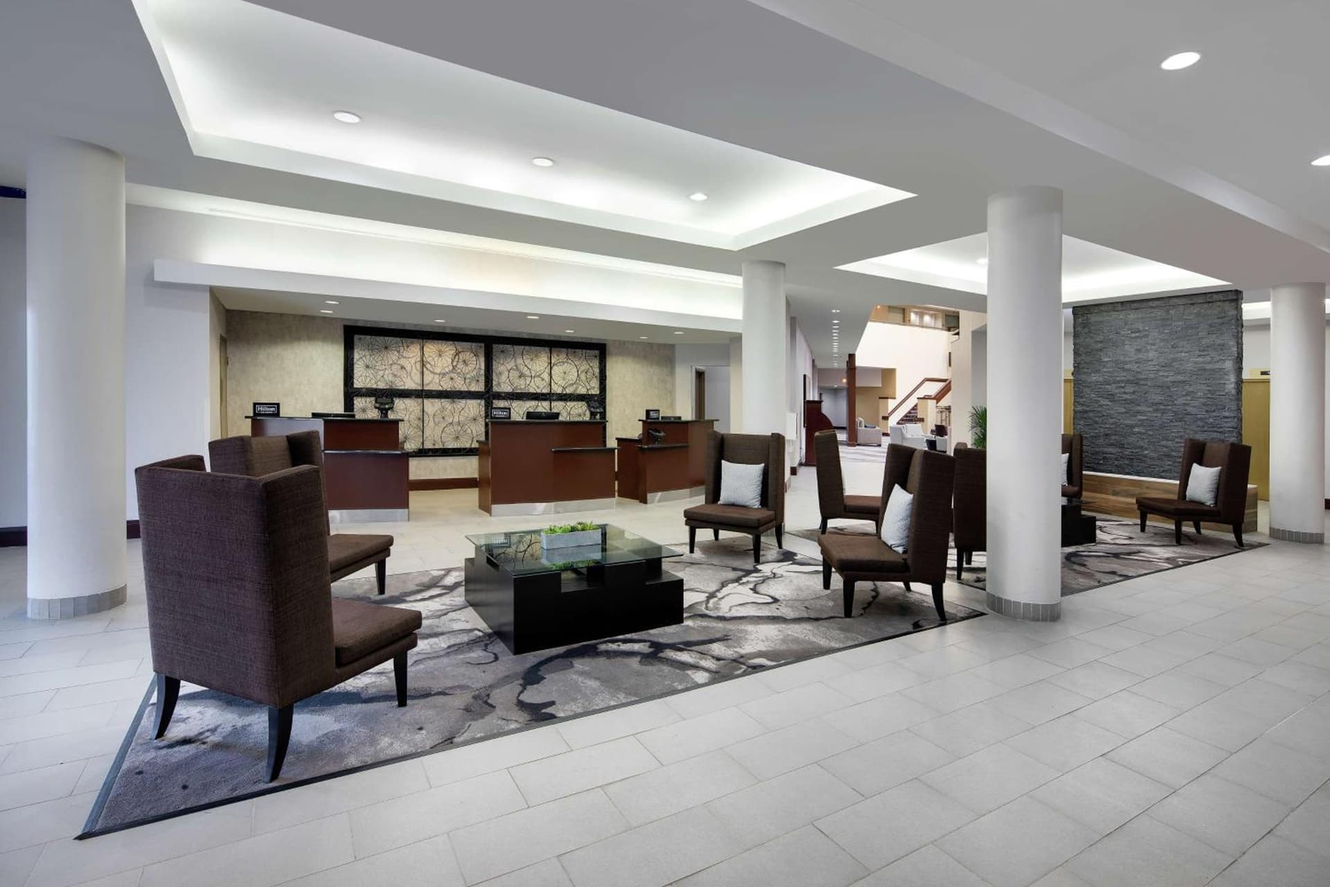 Embassy Suites by Hilton Detroit Troy Auburn Hills gallery photo in Troy, MI — image 6
