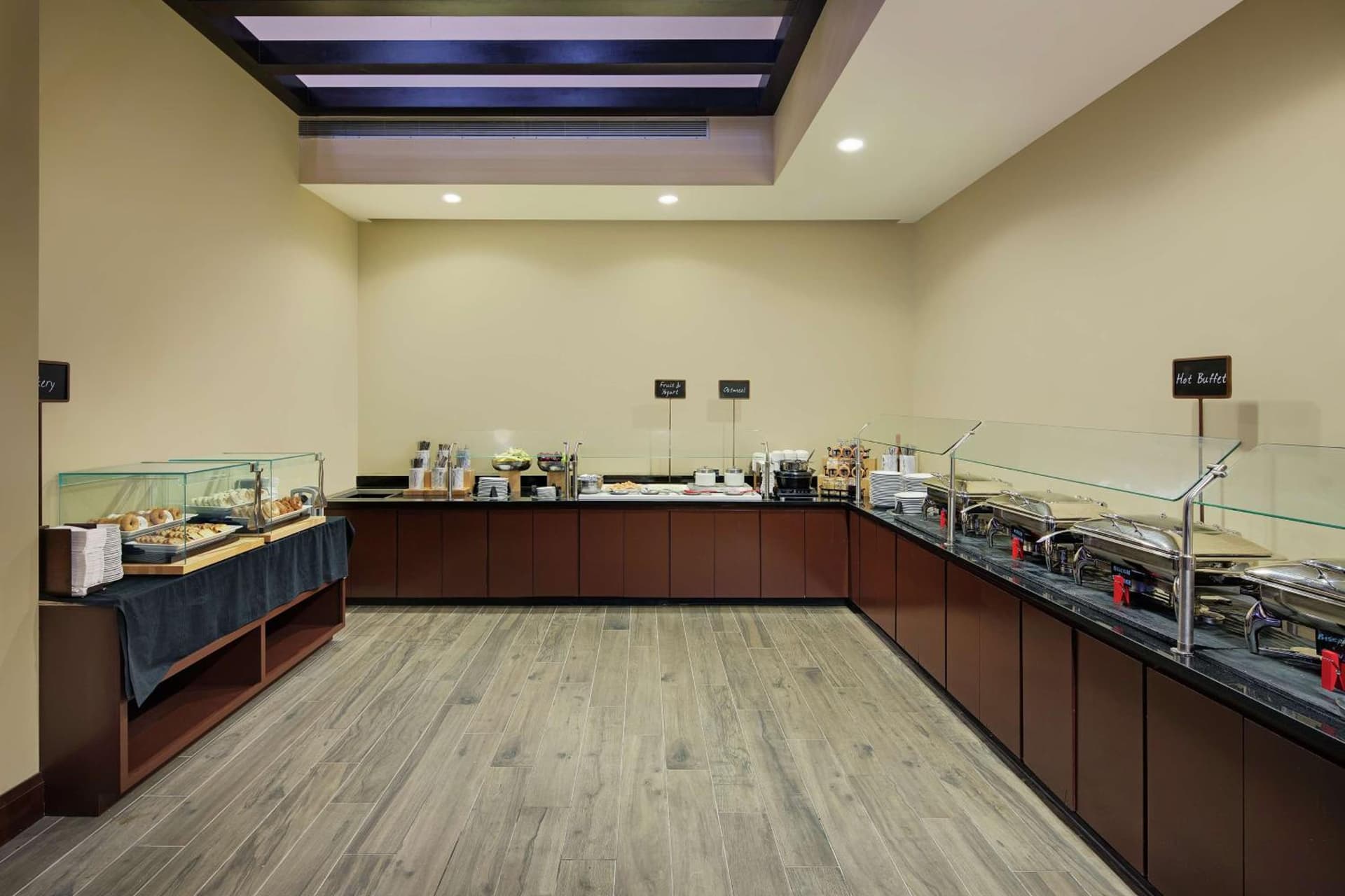 Embassy Suites by Hilton Detroit Troy Auburn Hills gallery photo in Troy, MI — image 36