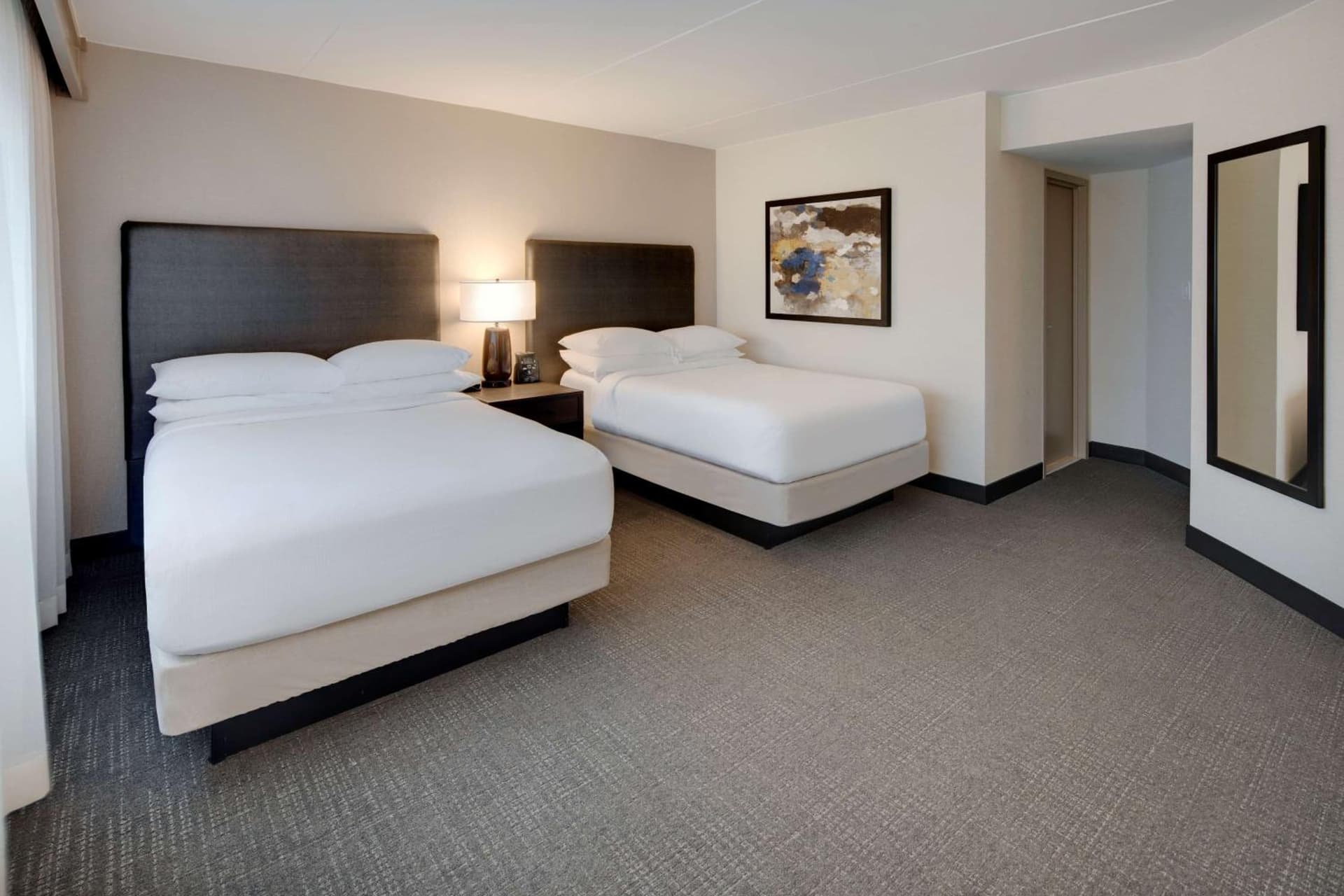 Embassy Suites by Hilton Detroit Troy Auburn Hills gallery photo in Troy, MI — image 8