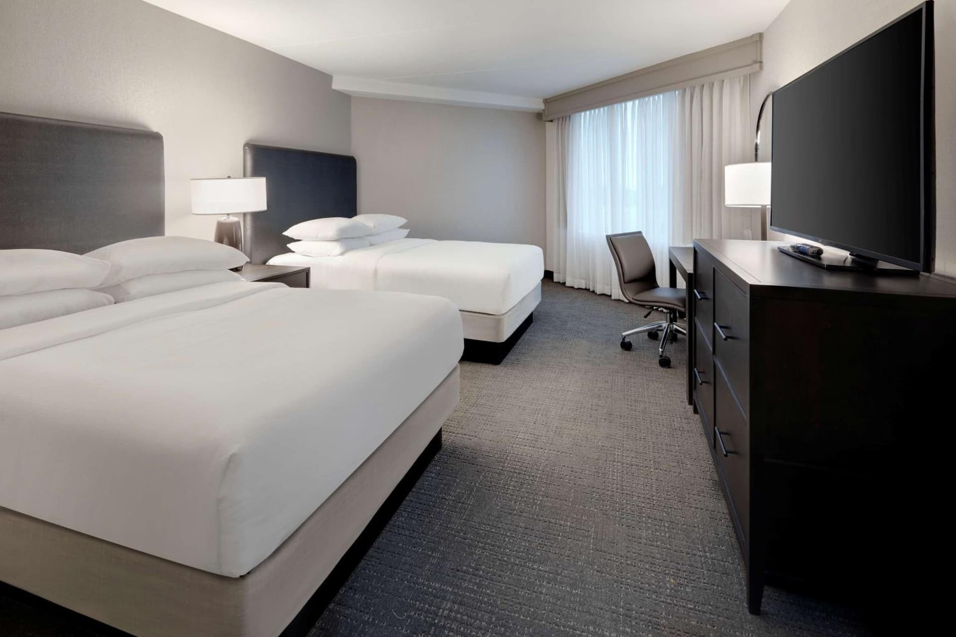 Embassy Suites by Hilton Detroit Troy Auburn Hills gallery photo in Troy, MI — image 59