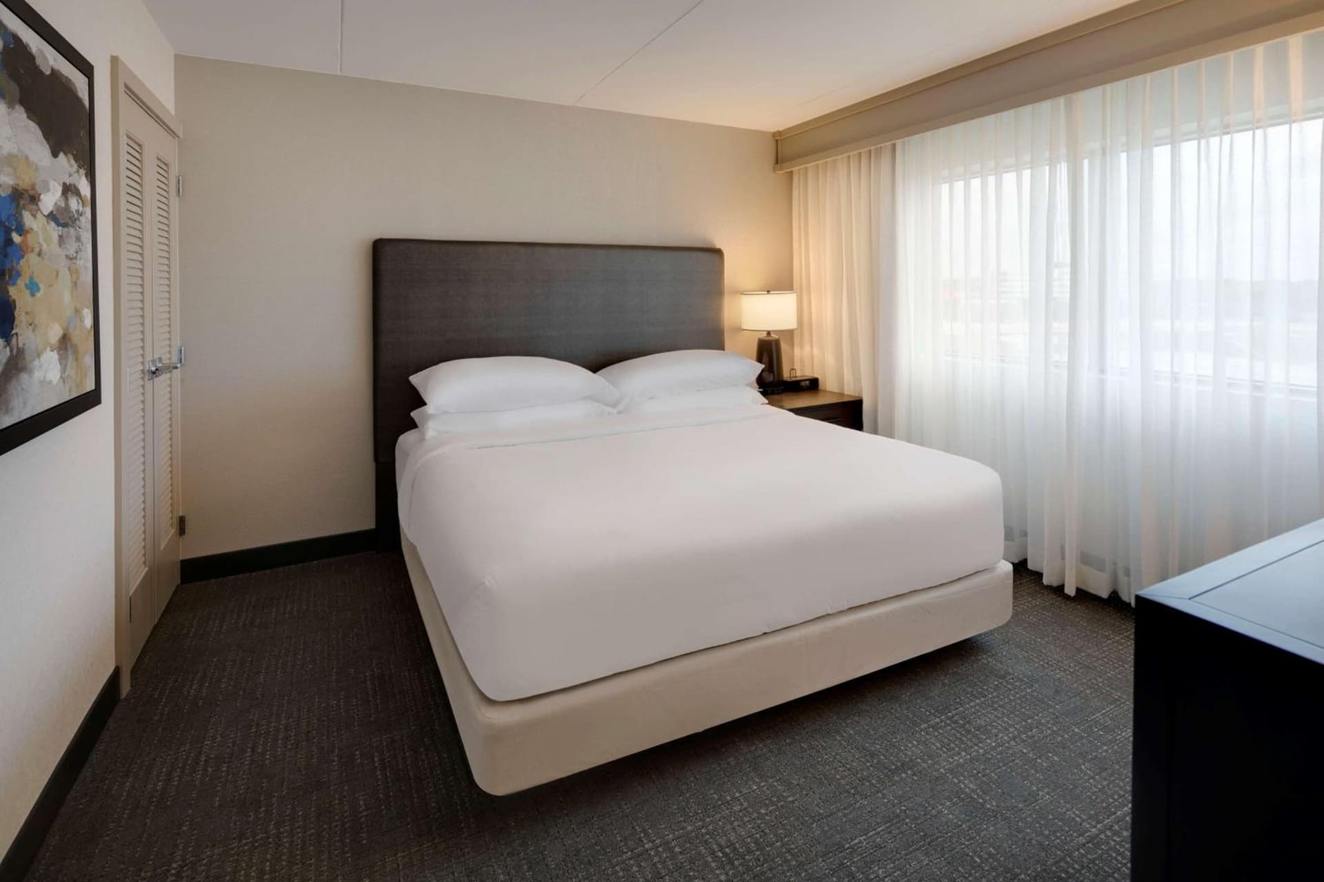 Embassy Suites by Hilton Detroit Troy Auburn Hills gallery photo in Troy, MI — image 68