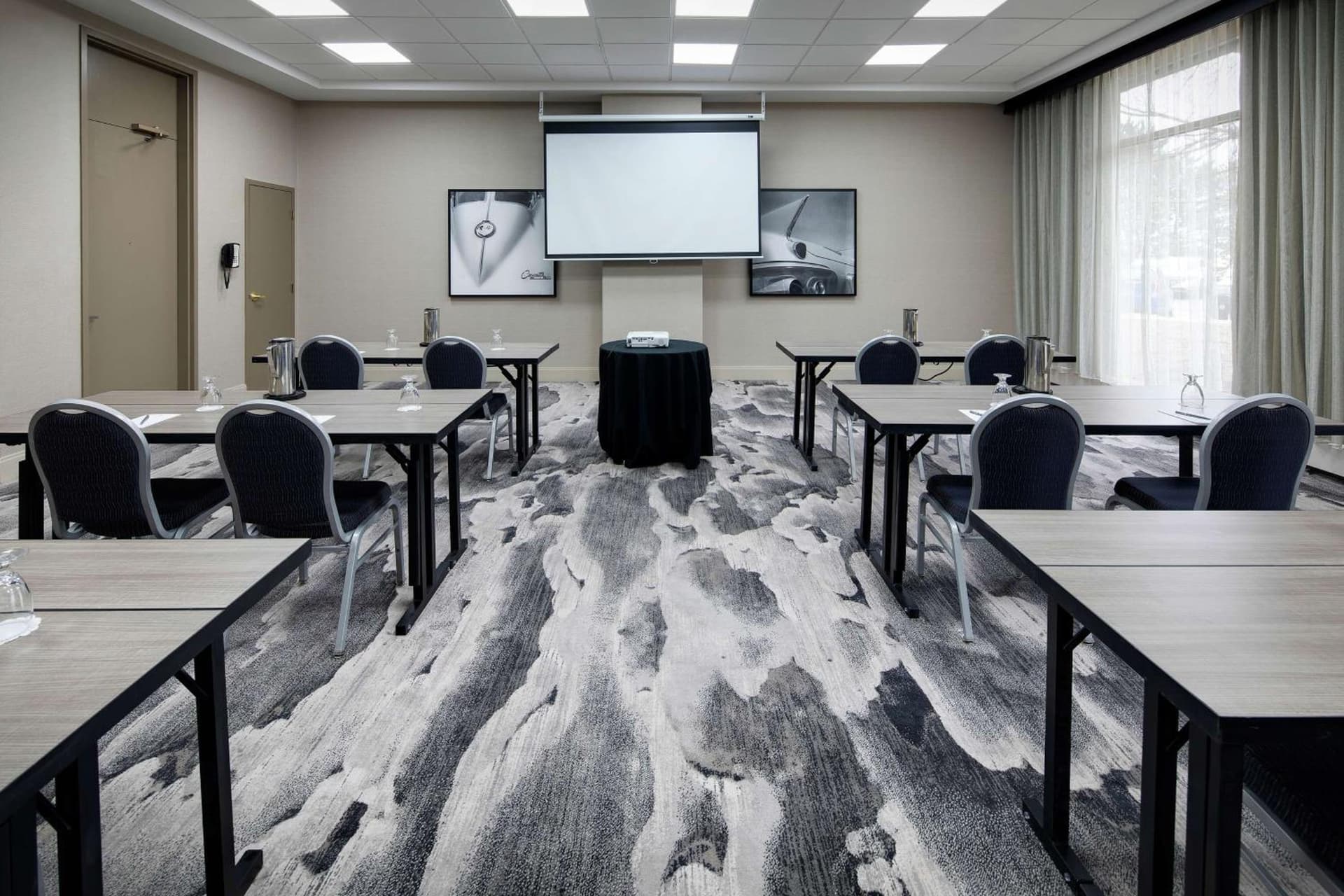 Embassy Suites by Hilton Detroit Troy Auburn Hills gallery photo in Troy, MI — image 56