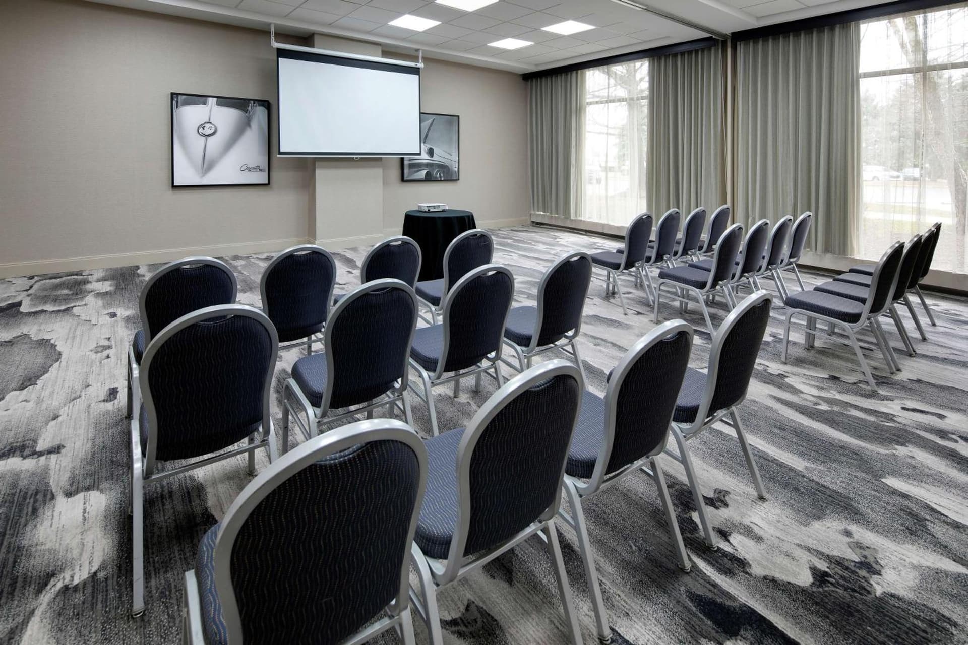 Embassy Suites by Hilton Detroit Troy Auburn Hills gallery photo in Troy, MI — image 74