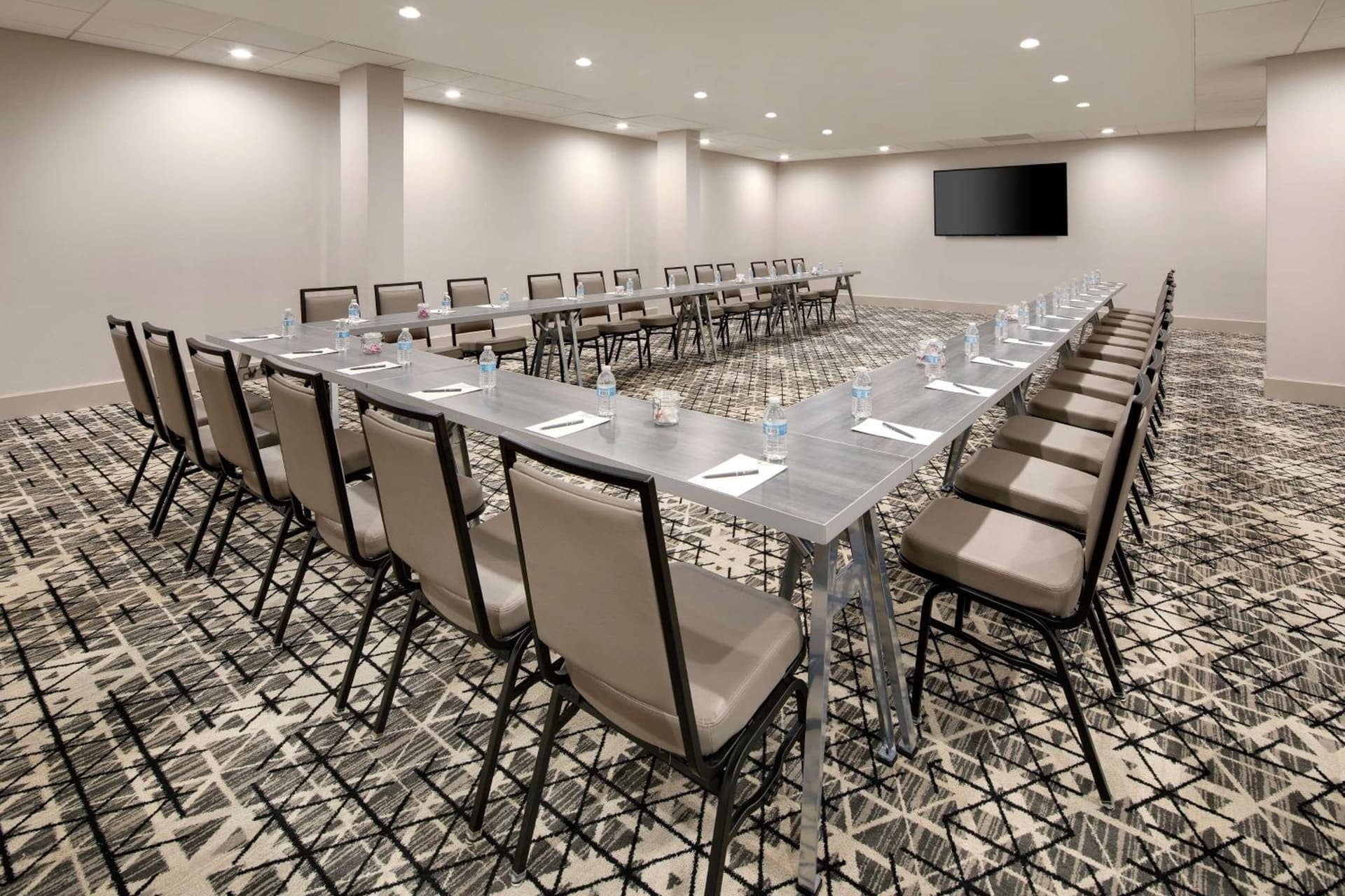 Embassy Suites by Hilton Atlanta Perimeter Center gallery photo in Atlanta, GA — image 17
