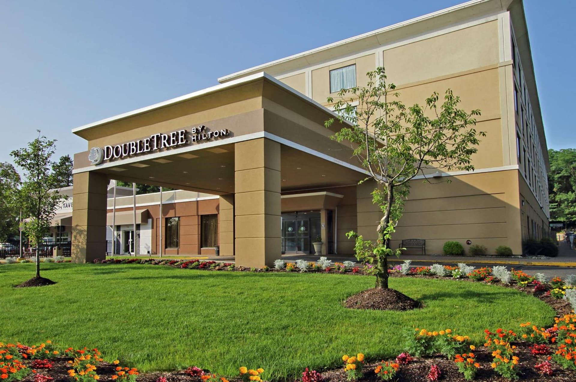 DoubleTree by Hilton Mahwah exterior or lobby in Mahwah, NJ — main listing photo