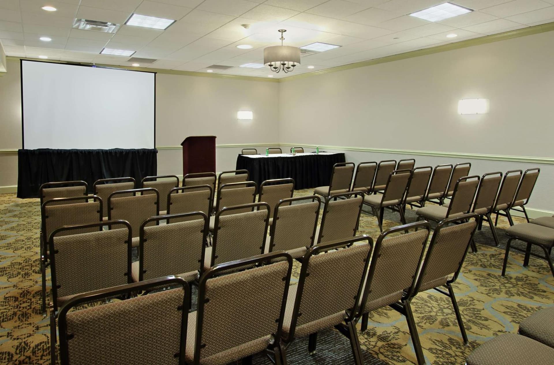 DoubleTree by Hilton Mahwah gallery photo in Mahwah, NJ — image 8