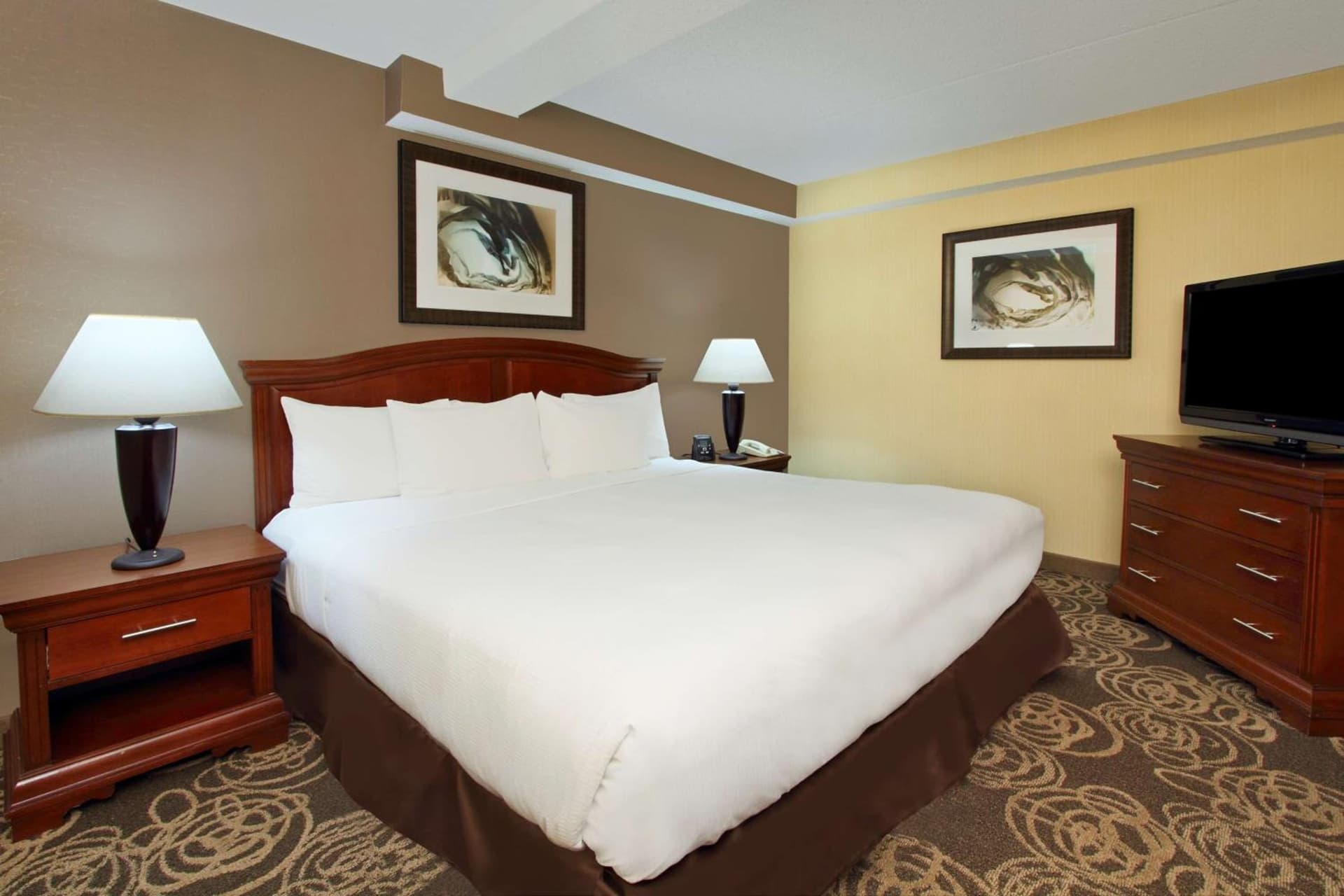 DoubleTree by Hilton Mahwah gallery photo in Mahwah, NJ — image 47
