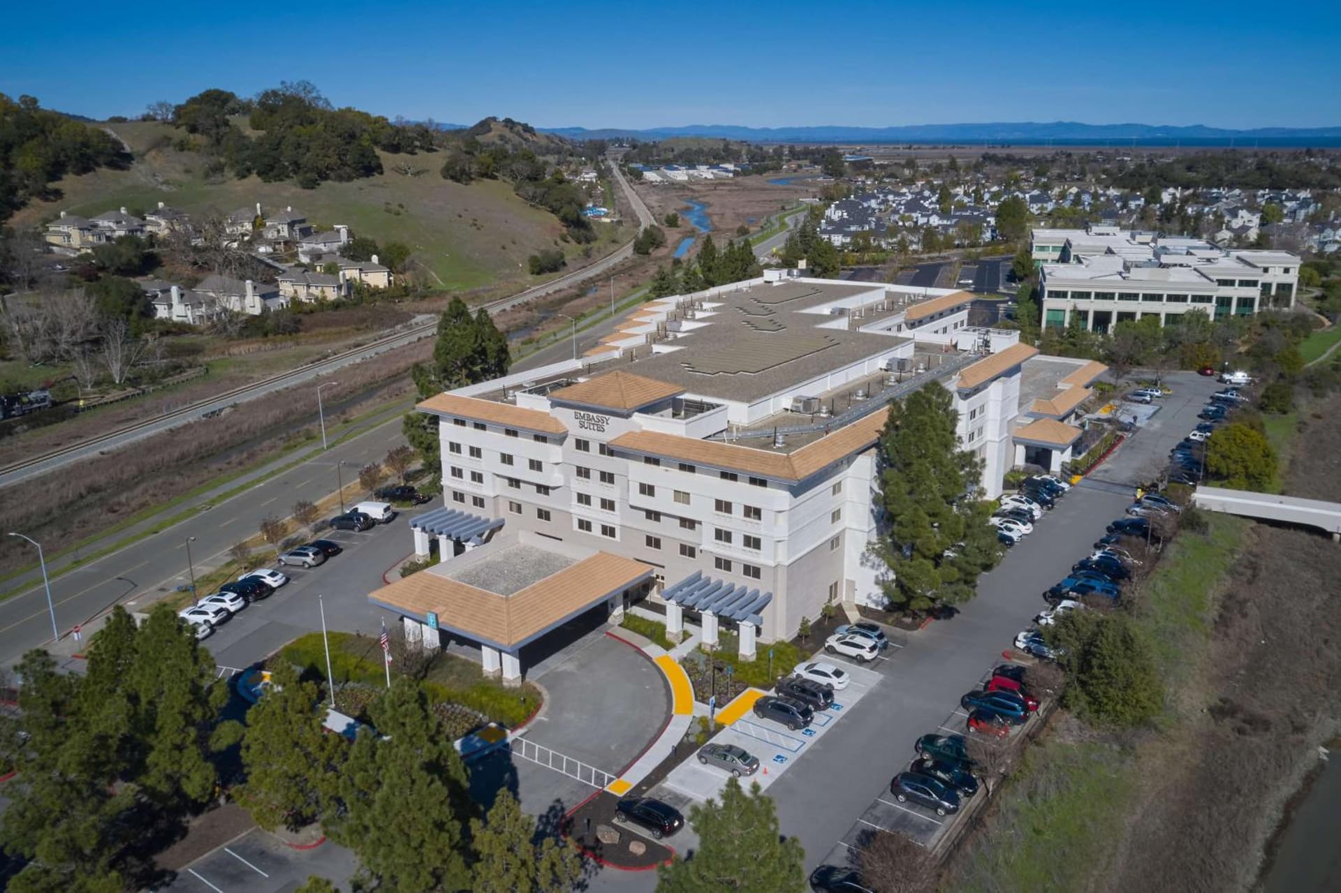Embassy Suites by Hilton San Rafael at Marin Center gallery photo in San Rafael, CA — image 11