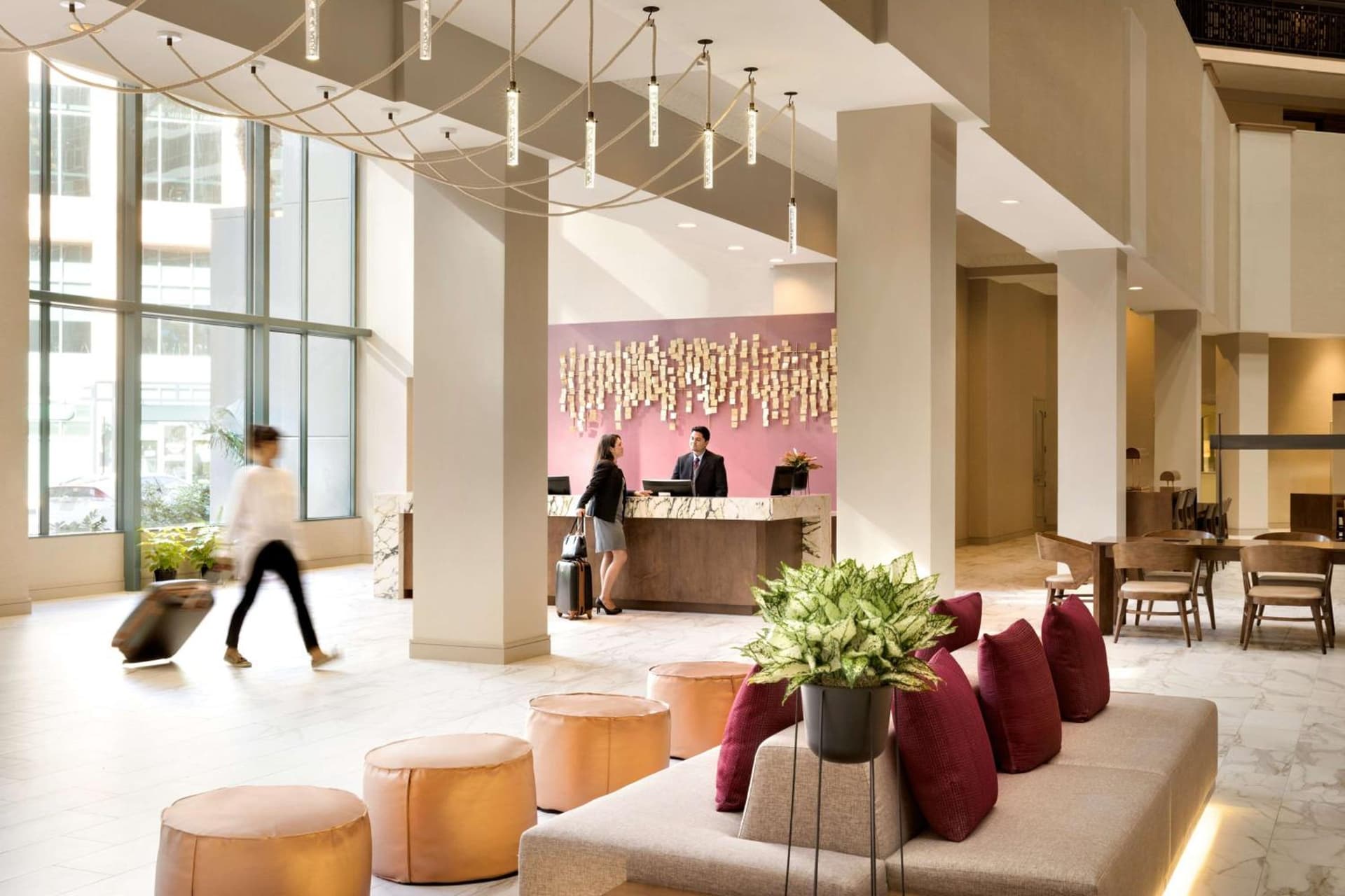 Embassy Suites by Hilton Phoenix Downtown North gallery photo in Phoenix, AZ — image 43