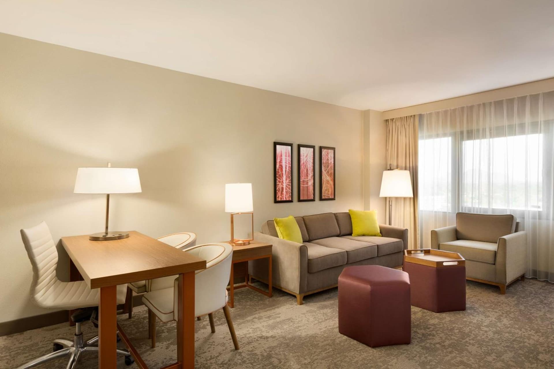 Embassy Suites by Hilton Phoenix Downtown North gallery photo in Phoenix, AZ — image 16