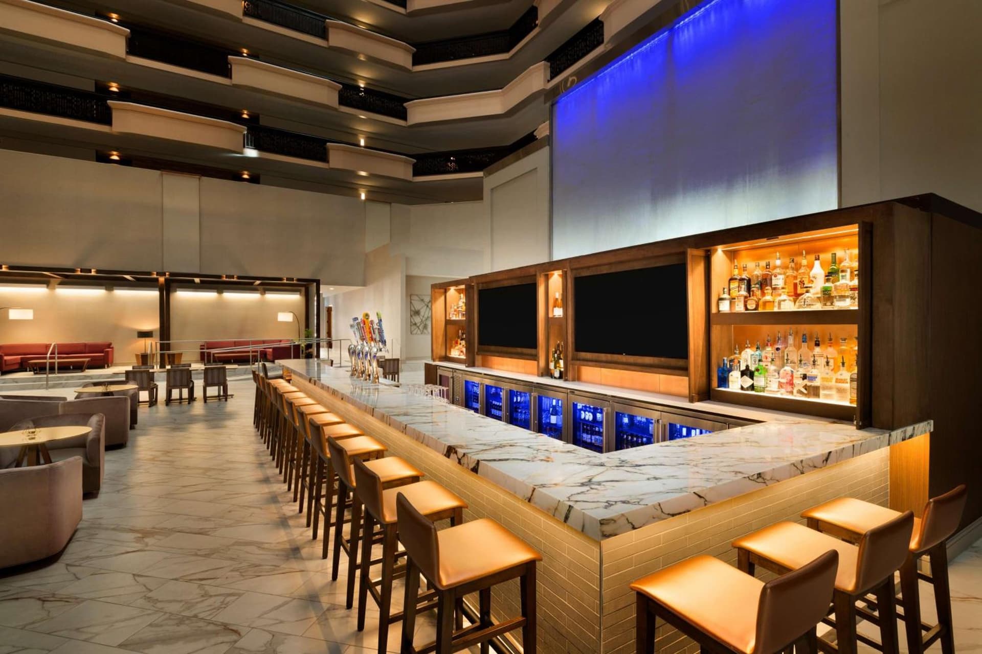 Embassy Suites by Hilton Phoenix Downtown North gallery photo in Phoenix, AZ — image 12